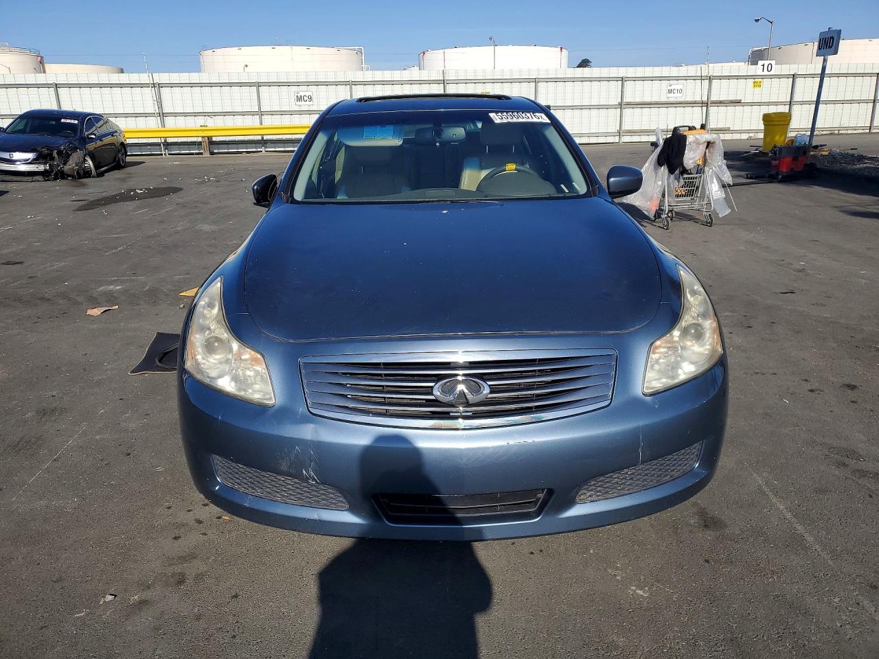 2009 Infiniti G37 Sedan Base Blue vin: JNKCV61E29M311221