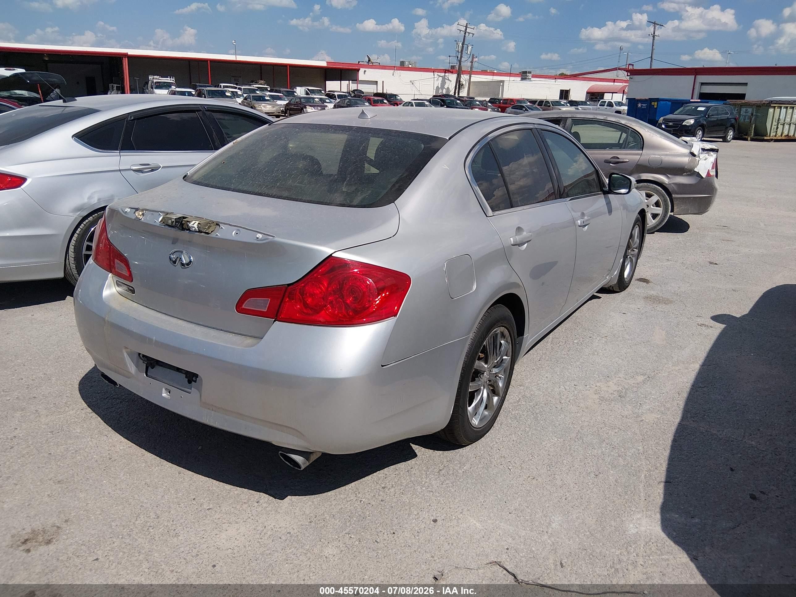 2009 Infiniti G37 Journey Silver vin: JNKCV61E39M014510