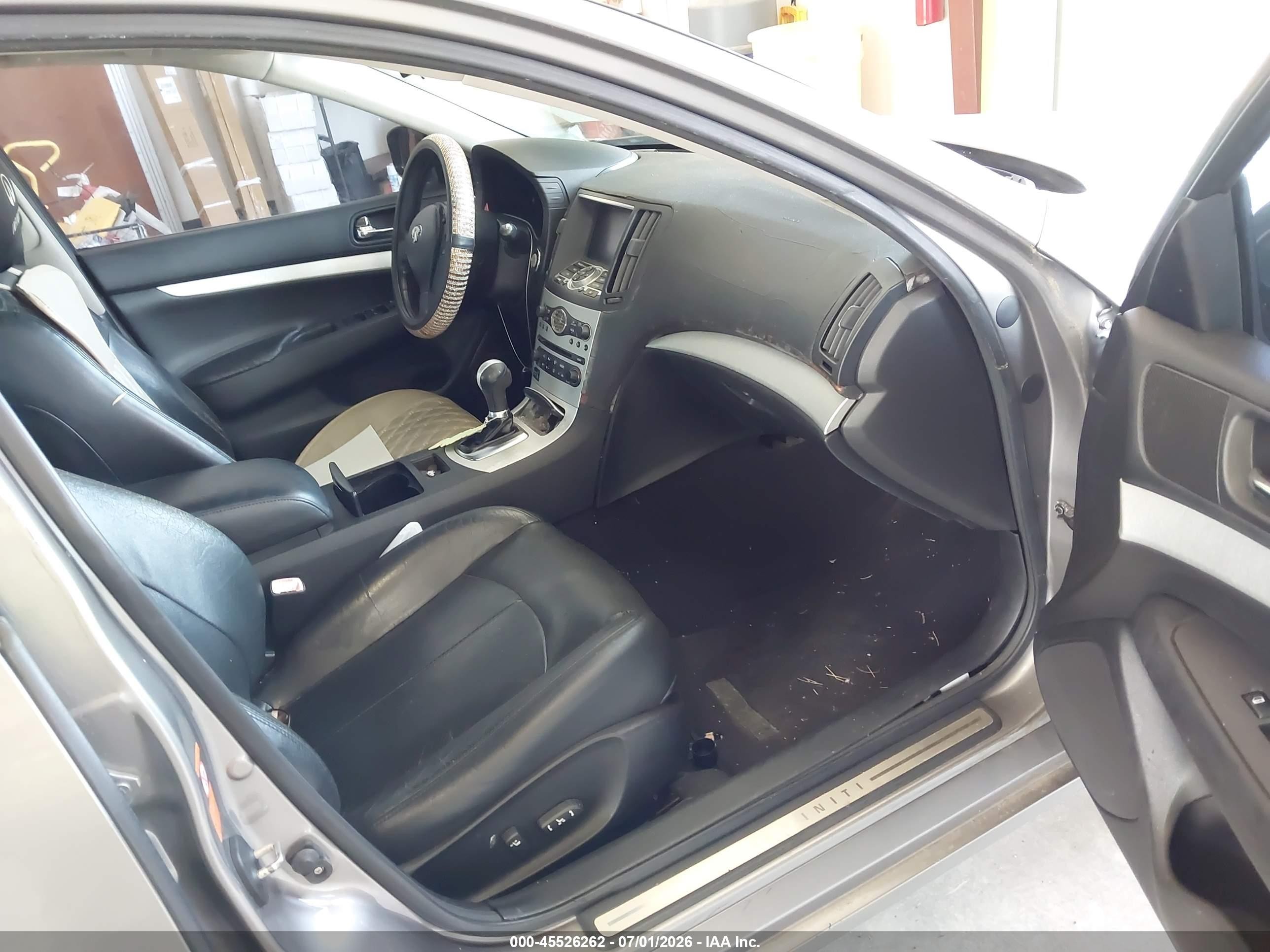 2009 Infiniti G37 Journey Gray vin: JNKCV61E49M302486