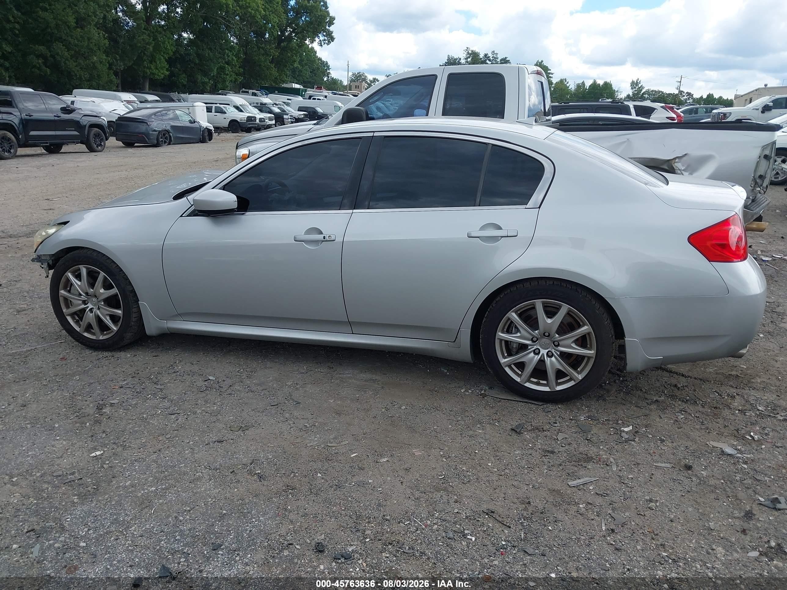 2009 Infiniti G37 Journey Серебряный vin: JNKCV61E59M308989