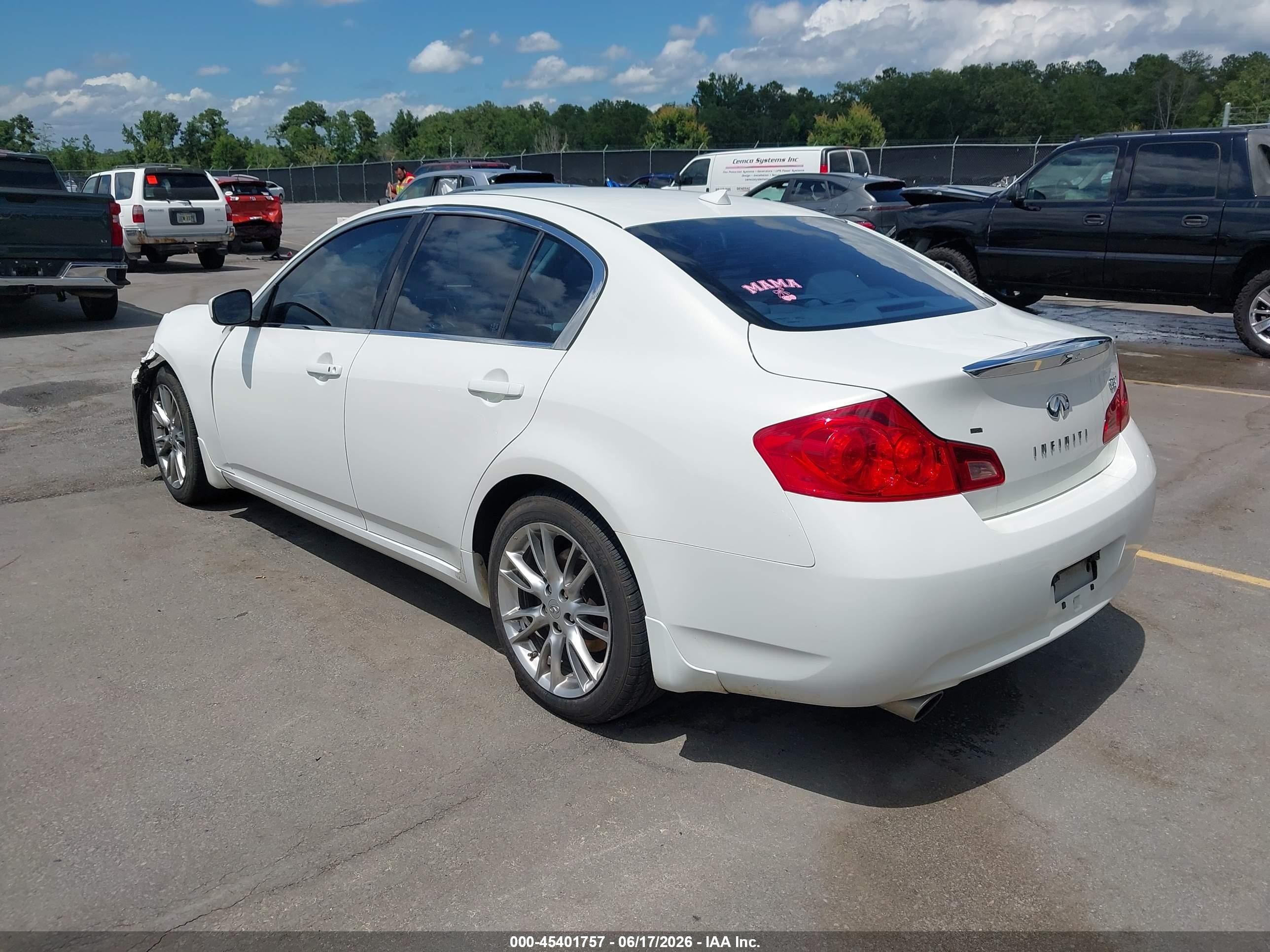 2009 Infiniti G37 Journey White vin: JNKCV61E89M303866