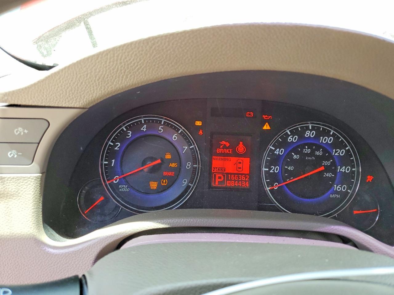 2009 Infiniti G37 Base/journey/sport Red vin: JNKCV61E89M311403