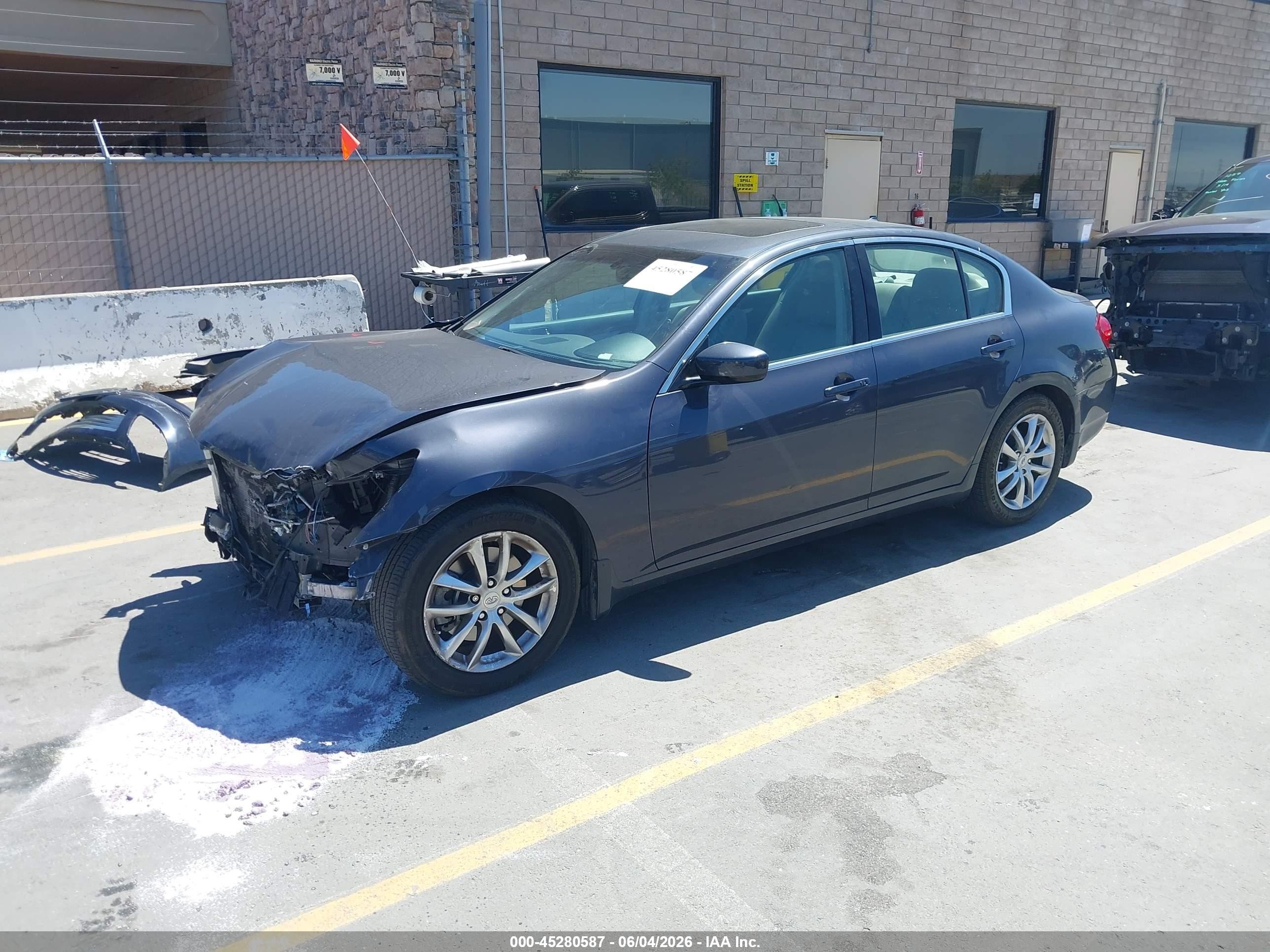 2009 Infiniti G37 Journey Gray vin: JNKCV61E99M306579