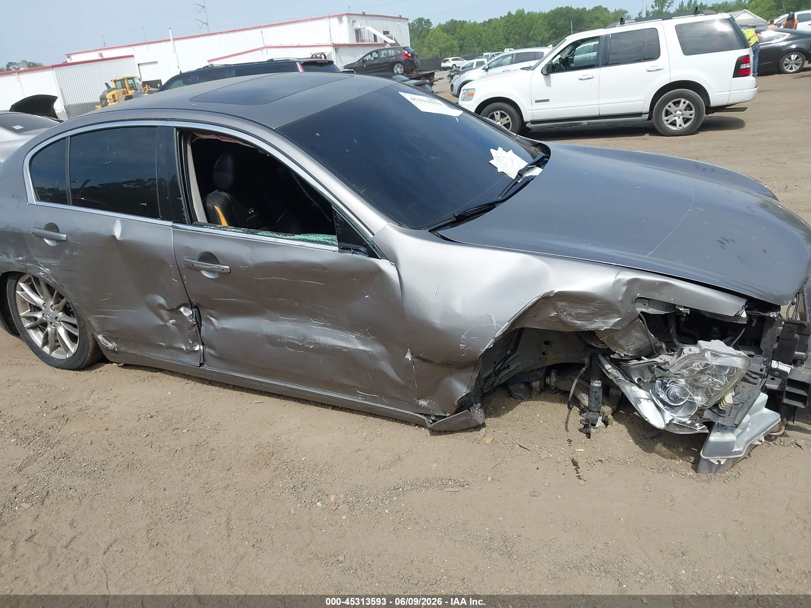 2009 Infiniti G37 Journey Gray vin: JNKCV61E99M307702