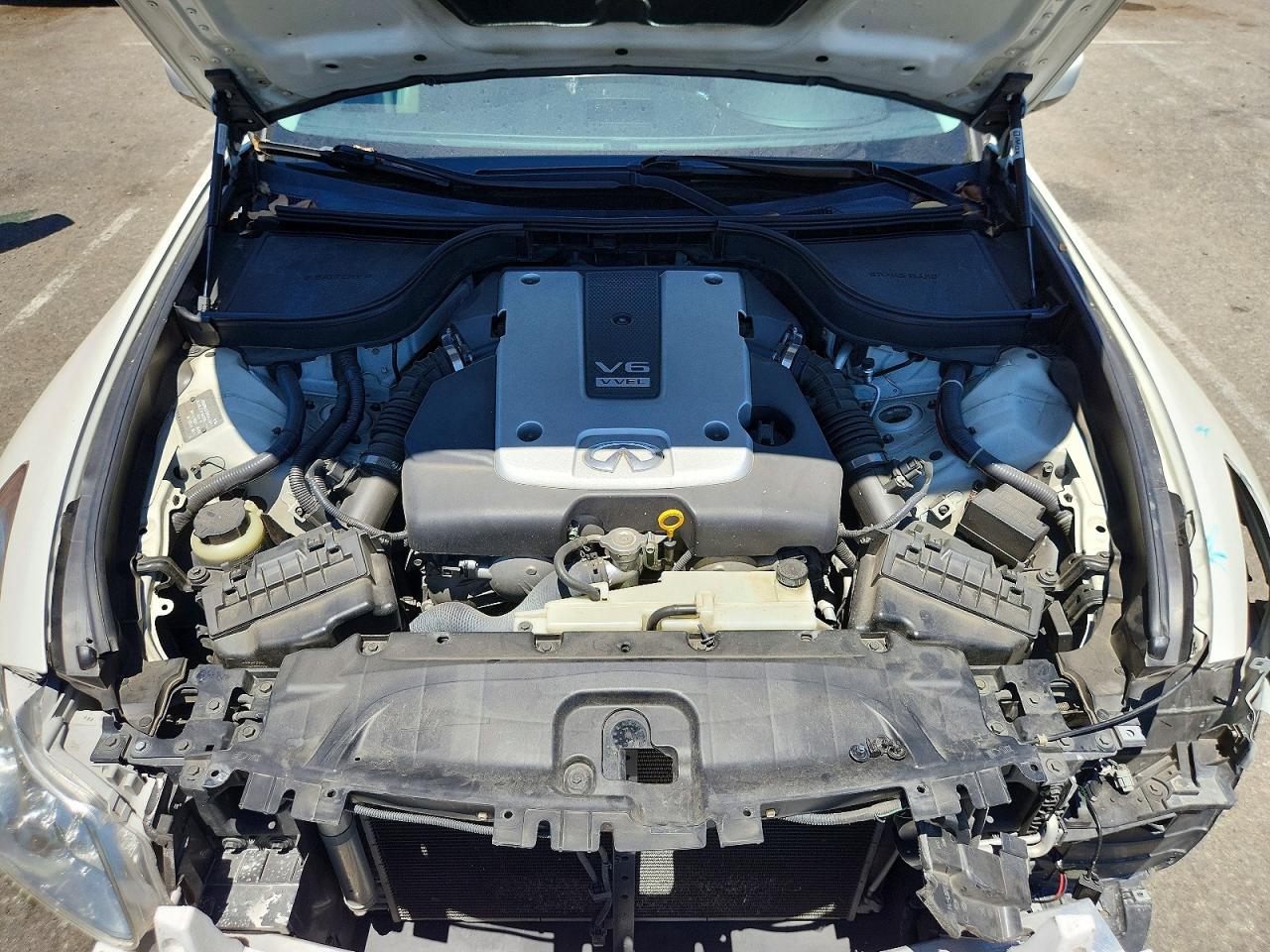 2009 Infiniti G37 Sedan Base White vin: JNKCV61EX9M011653
