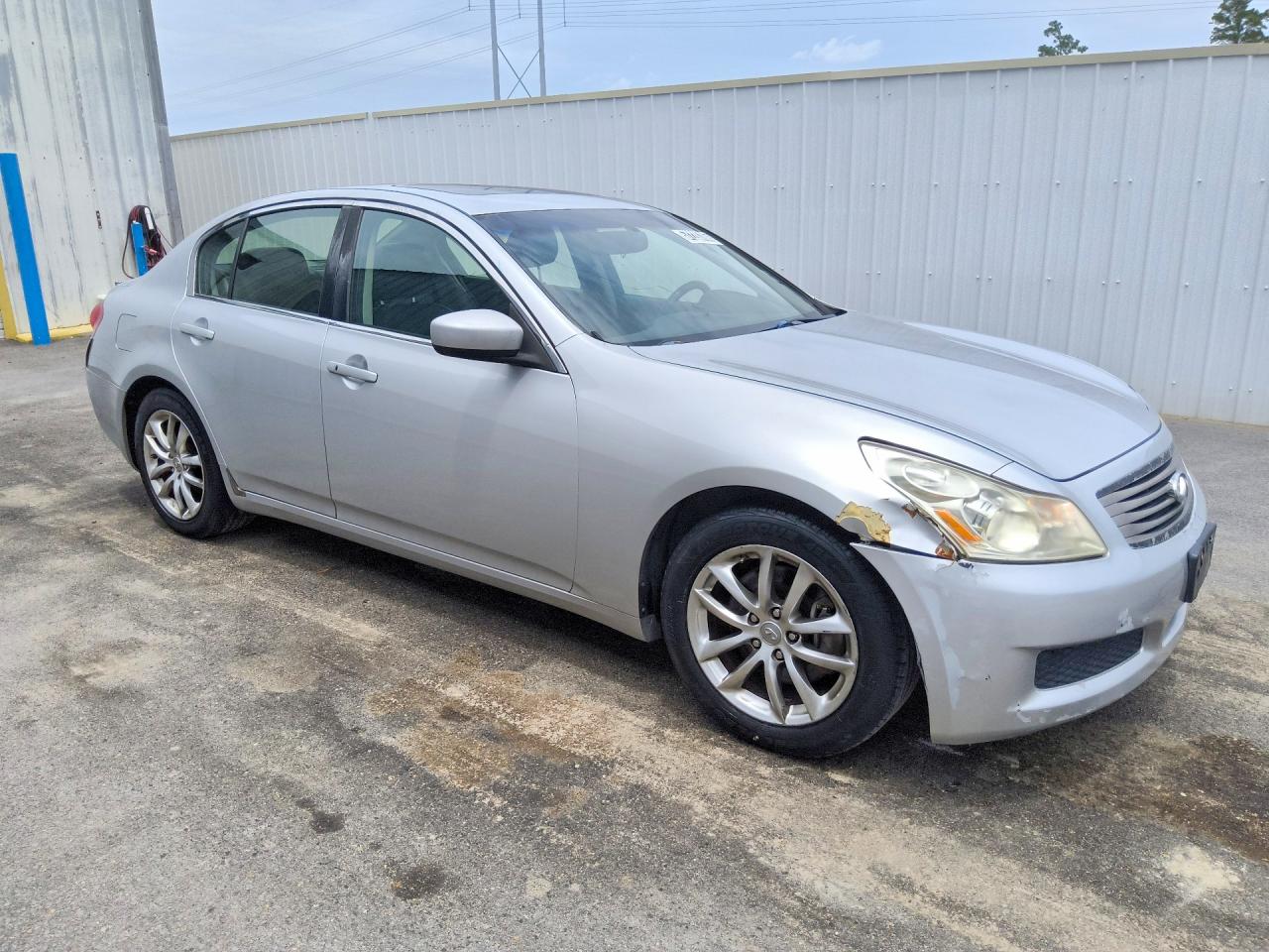 2009 Infiniti G37 Base/journey/sport Silver vin: JNKCV61EX9M011927