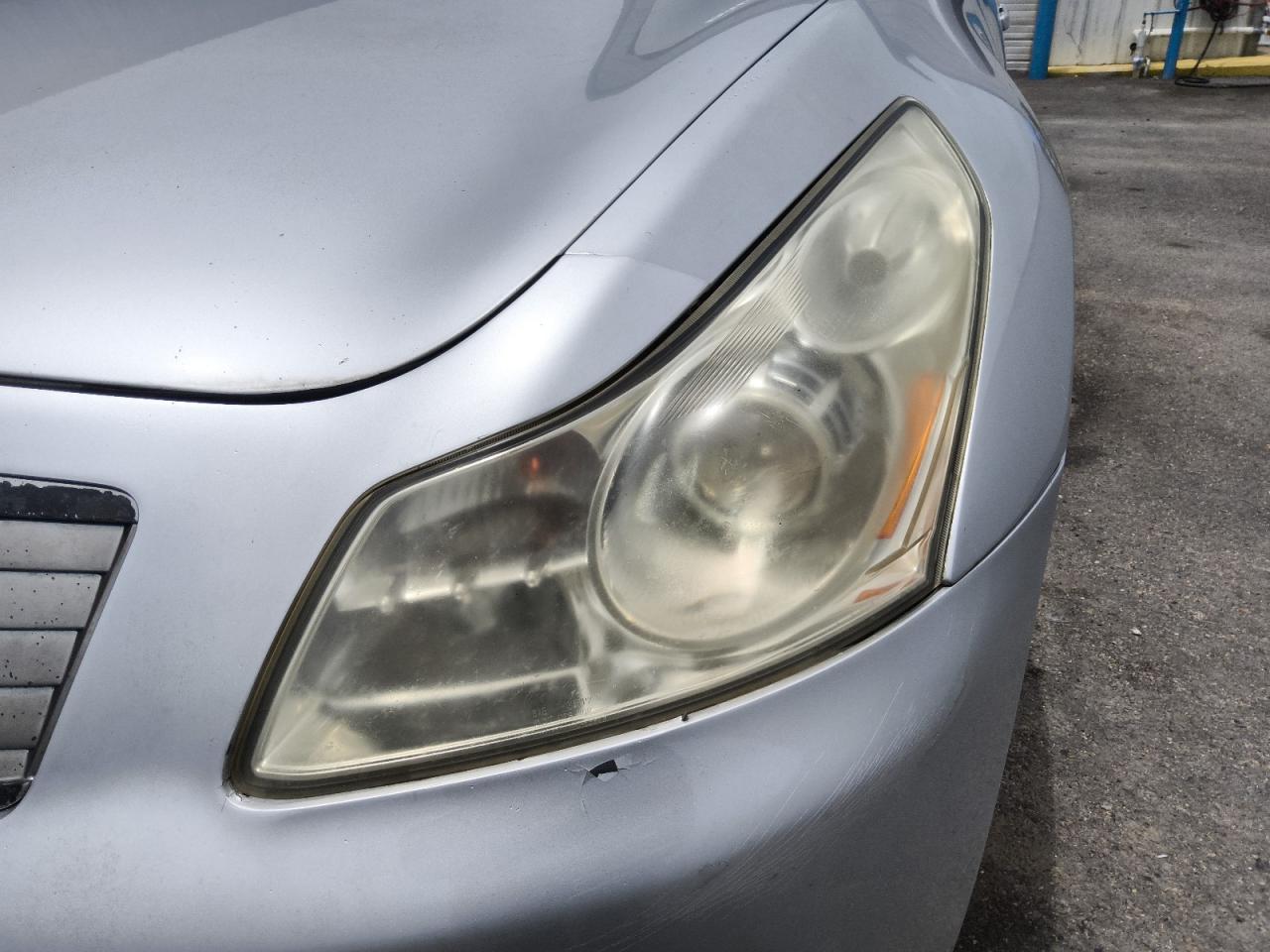 2009 Infiniti G37 Base/journey/sport Silver vin: JNKCV61EX9M011927 Damage: Left Head Lamp, Faded, Repair Required