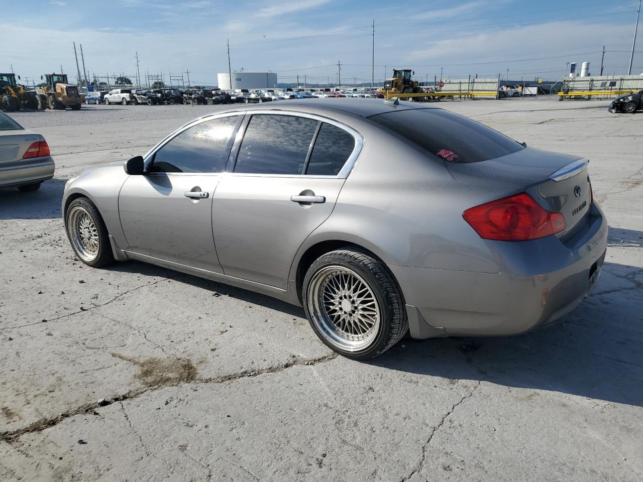 2009 Infiniti G37 Base Gray vin: JNKCV61EX9M012530