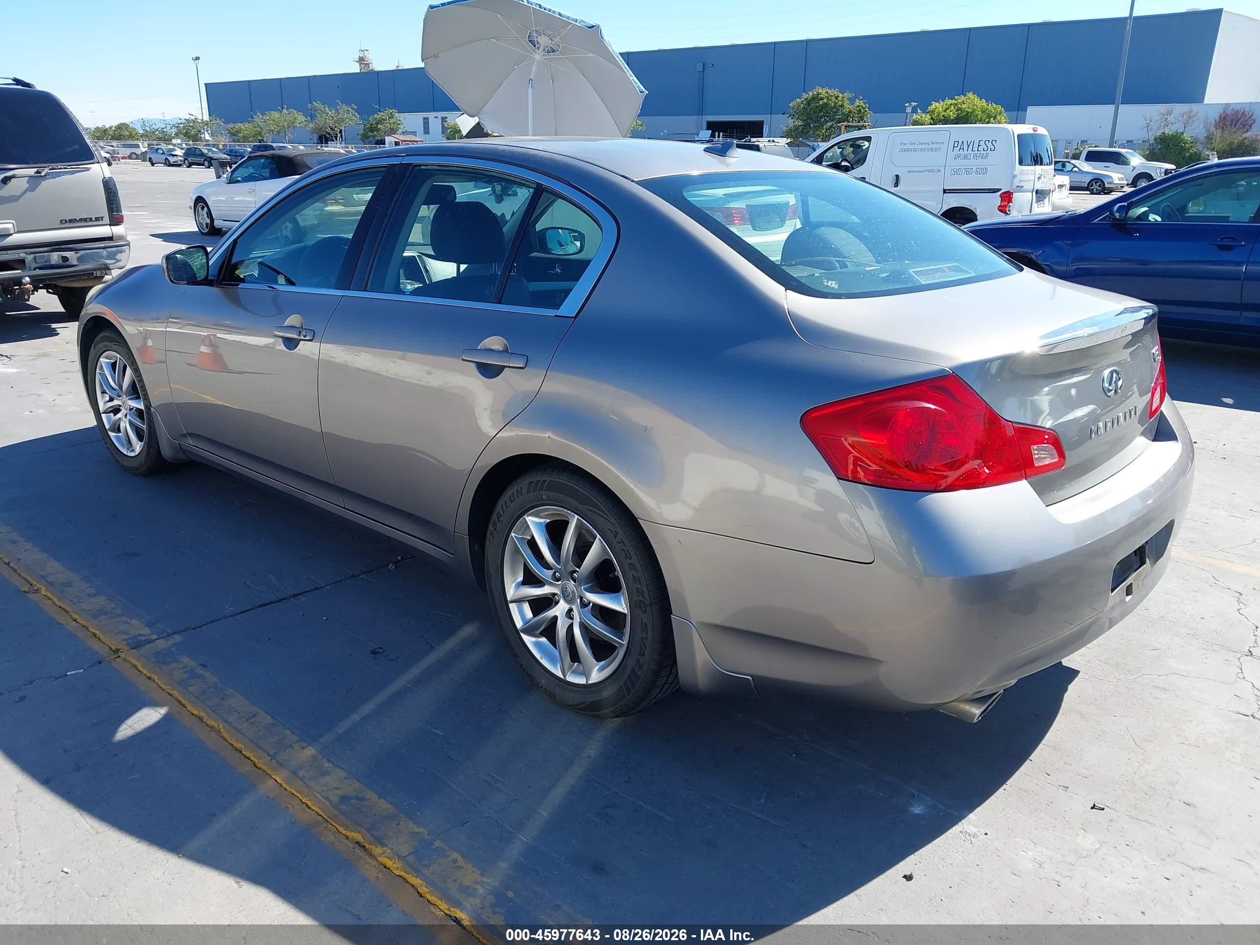 2009 Infiniti G37 Journey Gray vin: JNKCV61EX9M306364