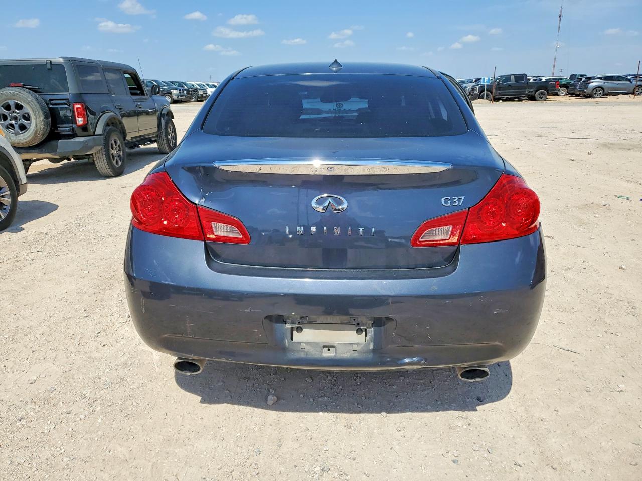 2009 Infiniti G37 Sedan Base Blue vin: JNKCV61EX9M309426