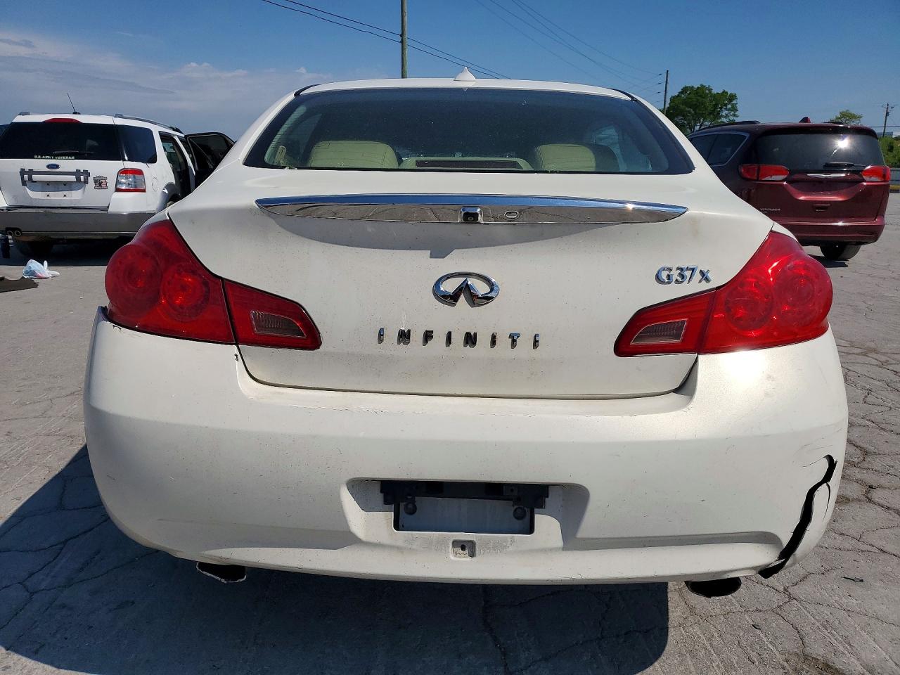 2009 Infiniti G37 Sedan X White vin: JNKCV61F09M053015