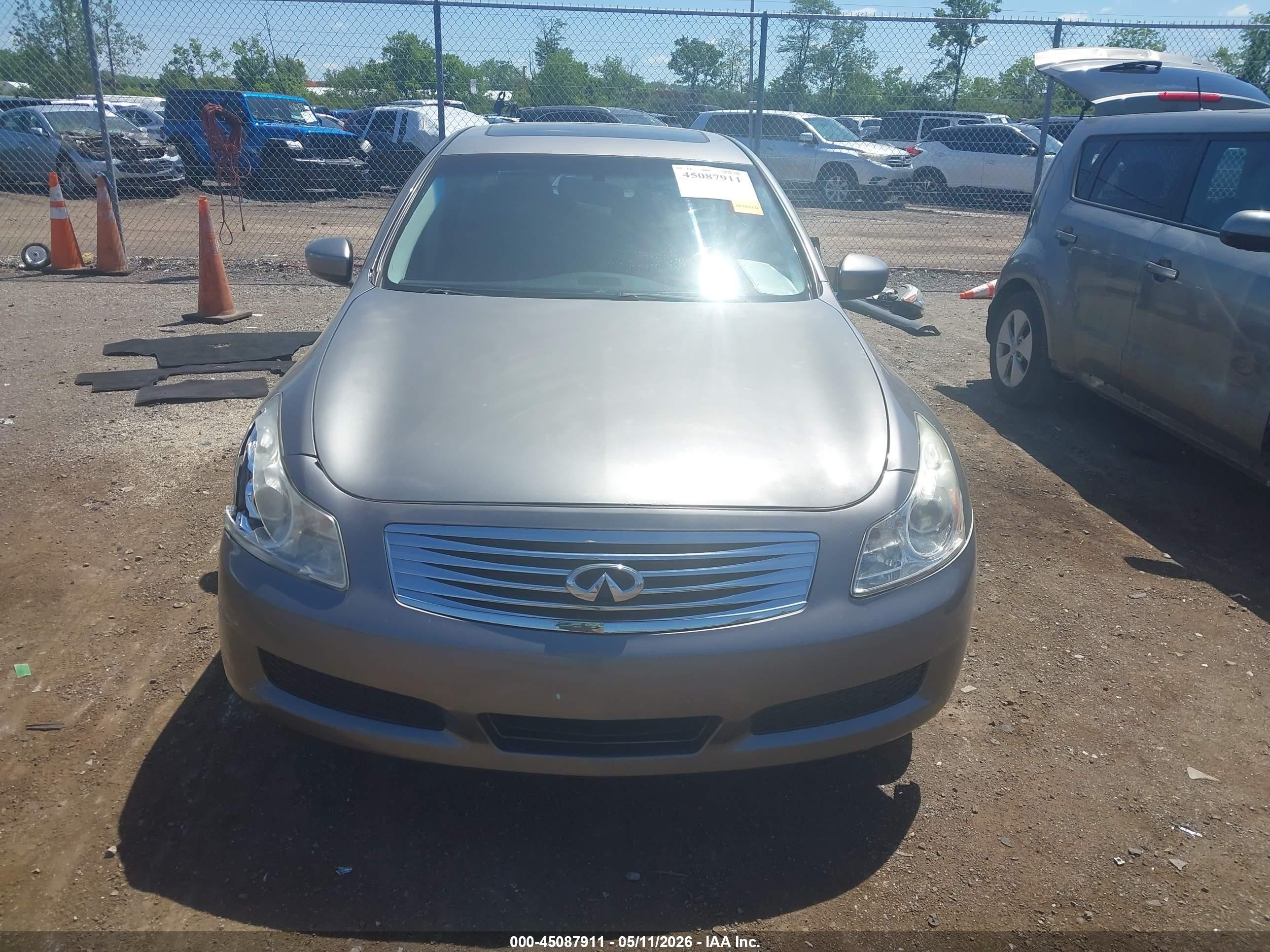 2009 Infiniti G37x   Серый vin: JNKCV61F09M353413
