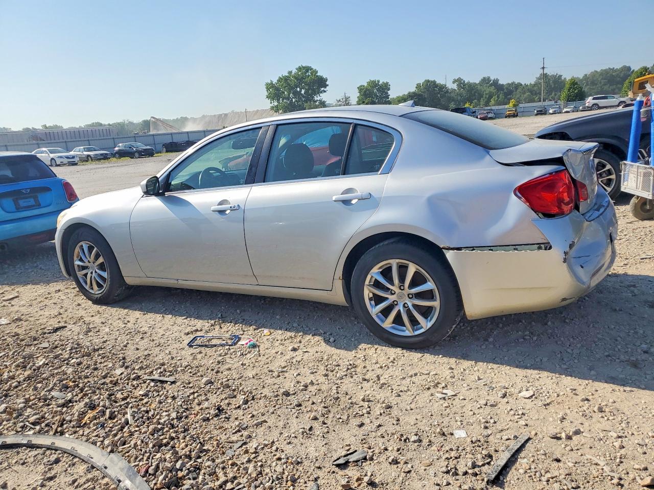 2009 Infiniti G37 Sedan X Silver vin: JNKCV61F09M364279