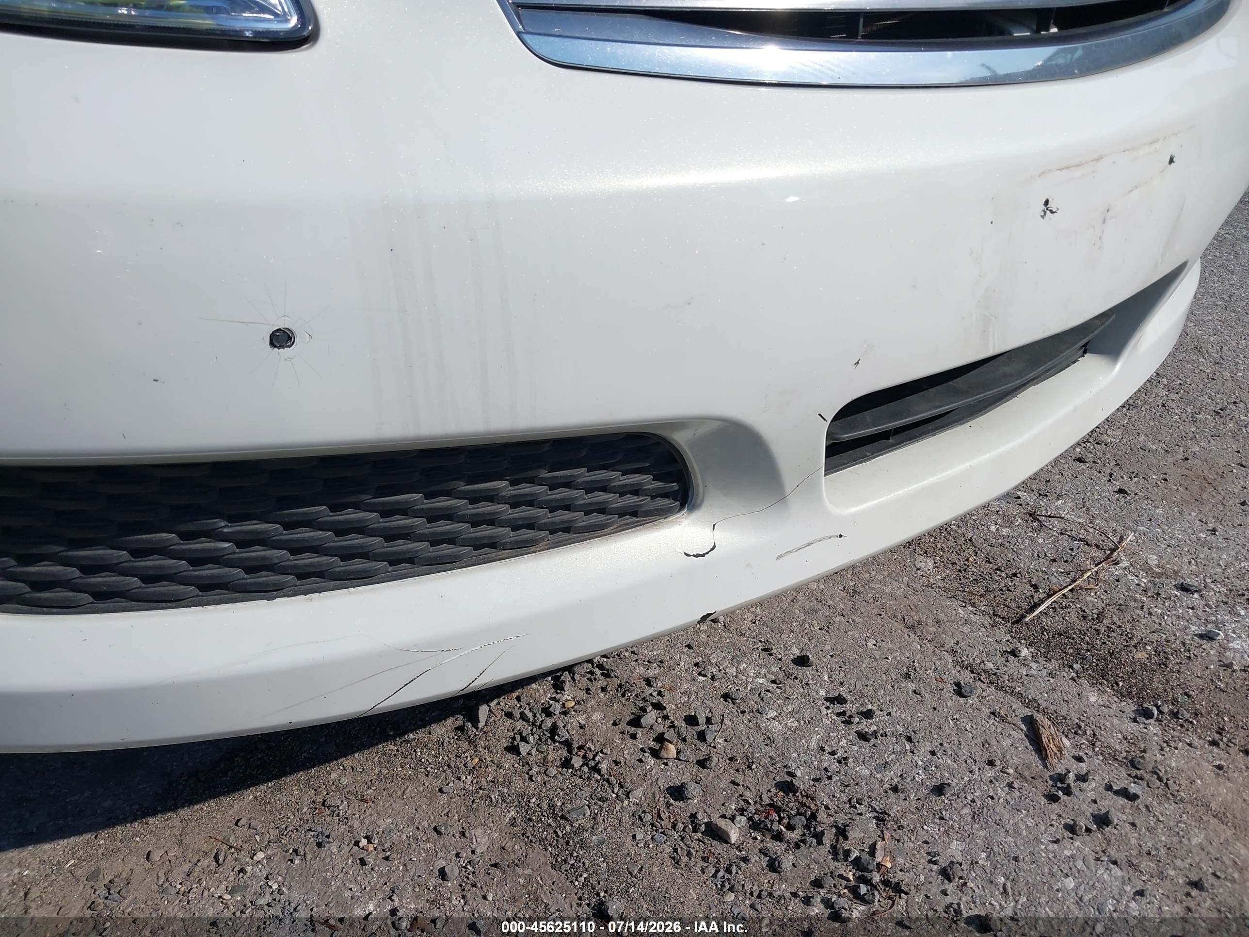2009 Infiniti G37x   White vin: JNKCV61F19M351377