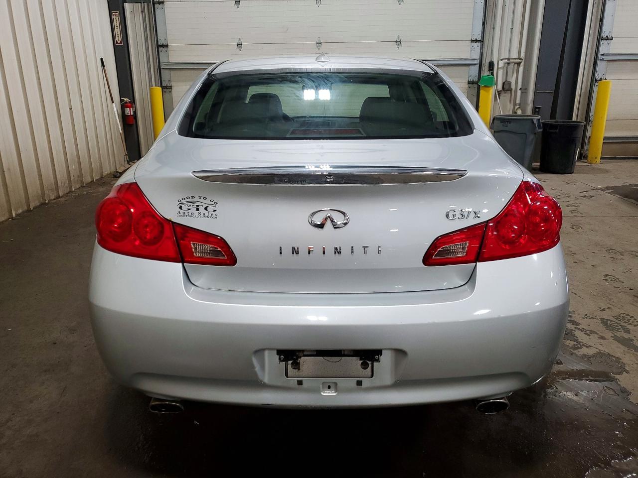 2009 Infiniti G37 Sedan X Silver vin: JNKCV61F19M353906