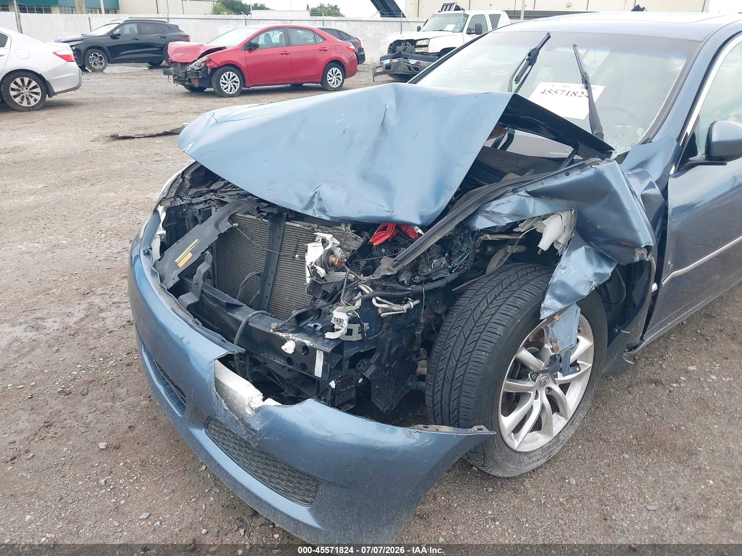 2009 Infiniti G37x Blue vin: JNKCV61F39M051307