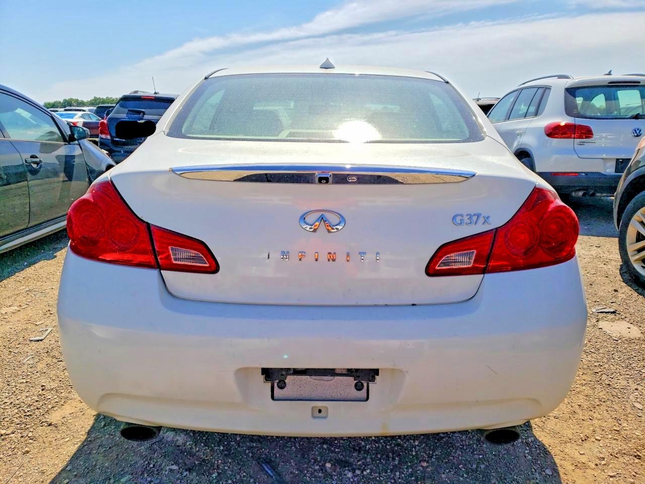 2009 Infiniti G37 Sedan X White vin: JNKCV61F39M054319