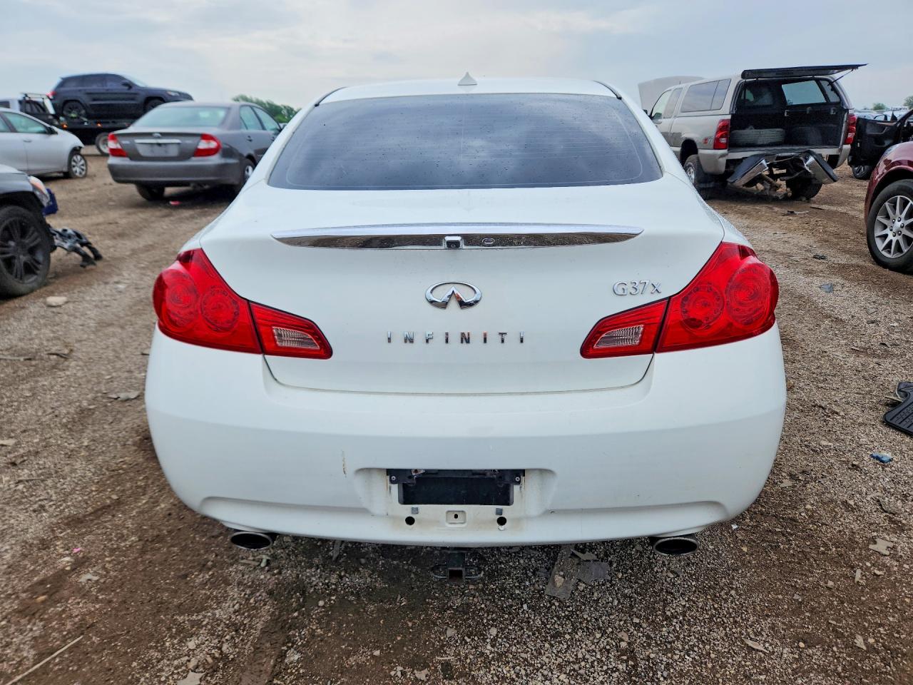 2009 Infiniti G37 Sedan X White vin: JNKCV61F39M351865