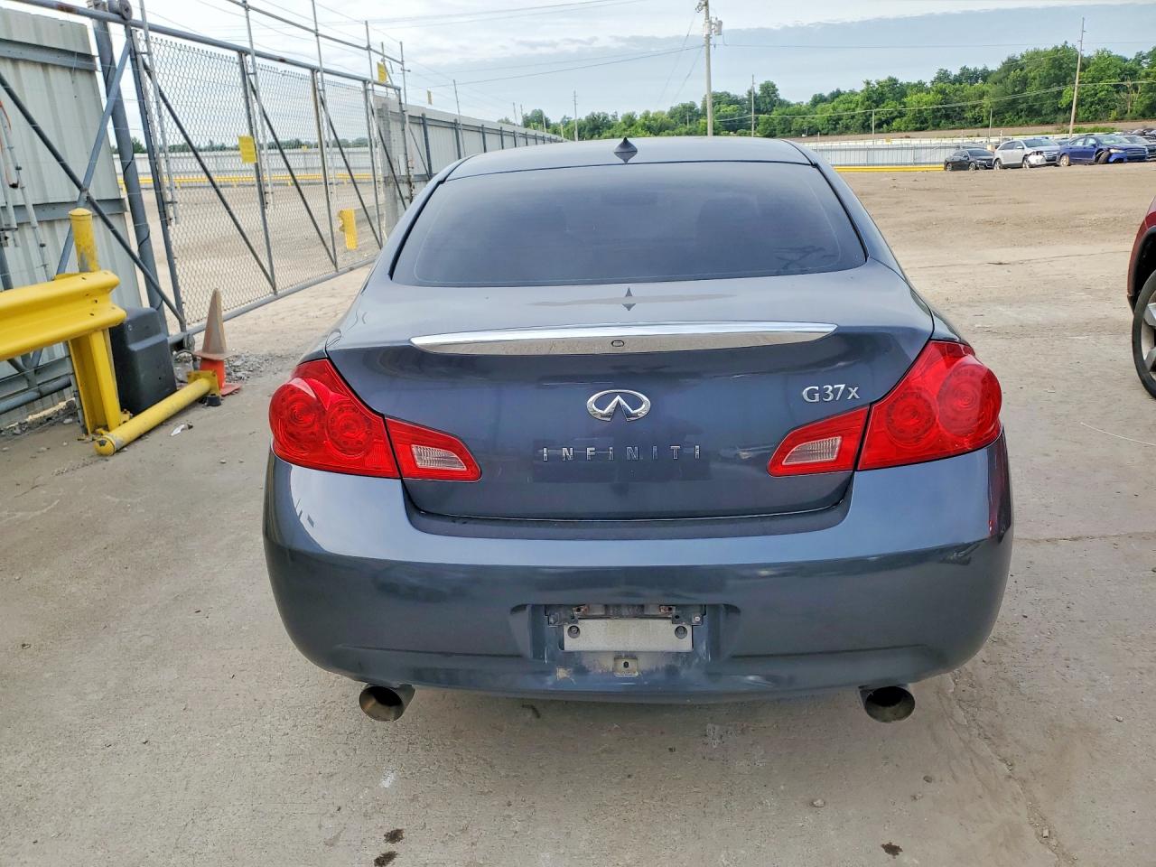 2009 Infiniti G37 Sedan X Blue vin: JNKCV61F49M356654
