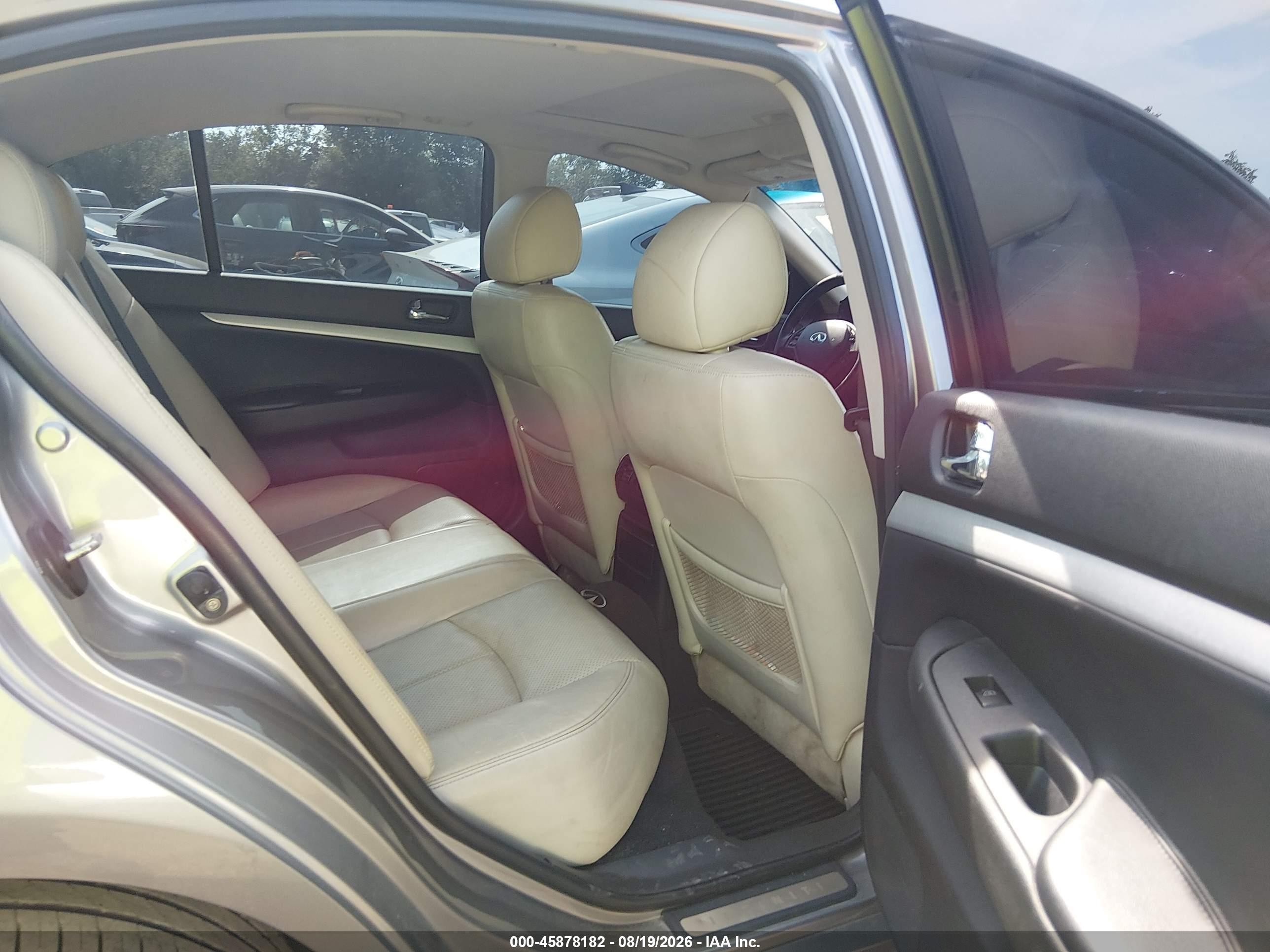 2009 Infiniti G37x   Серый vin: JNKCV61F49M360638