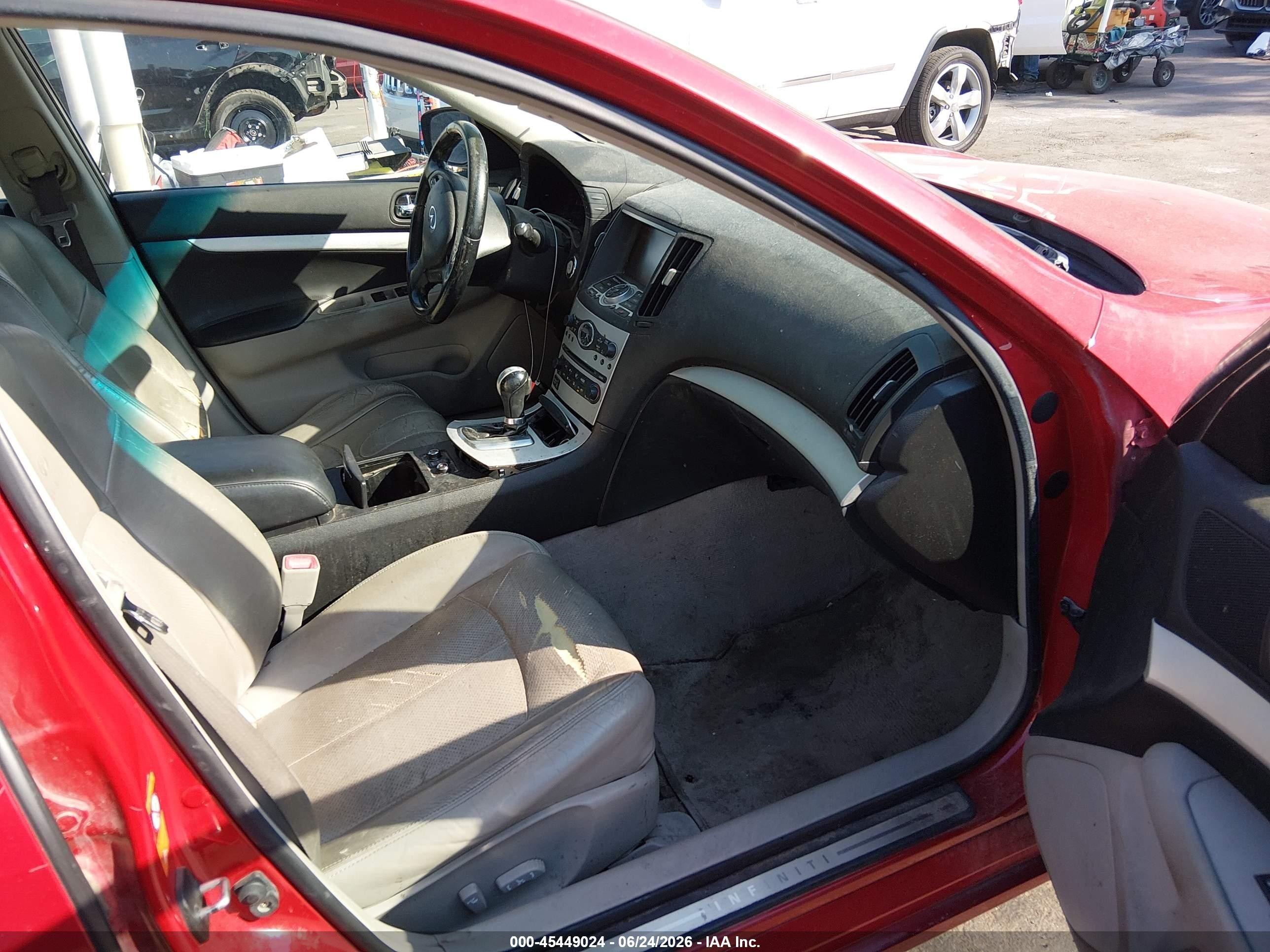2009 Infiniti G37x   Red vin: JNKCV61F59M353956