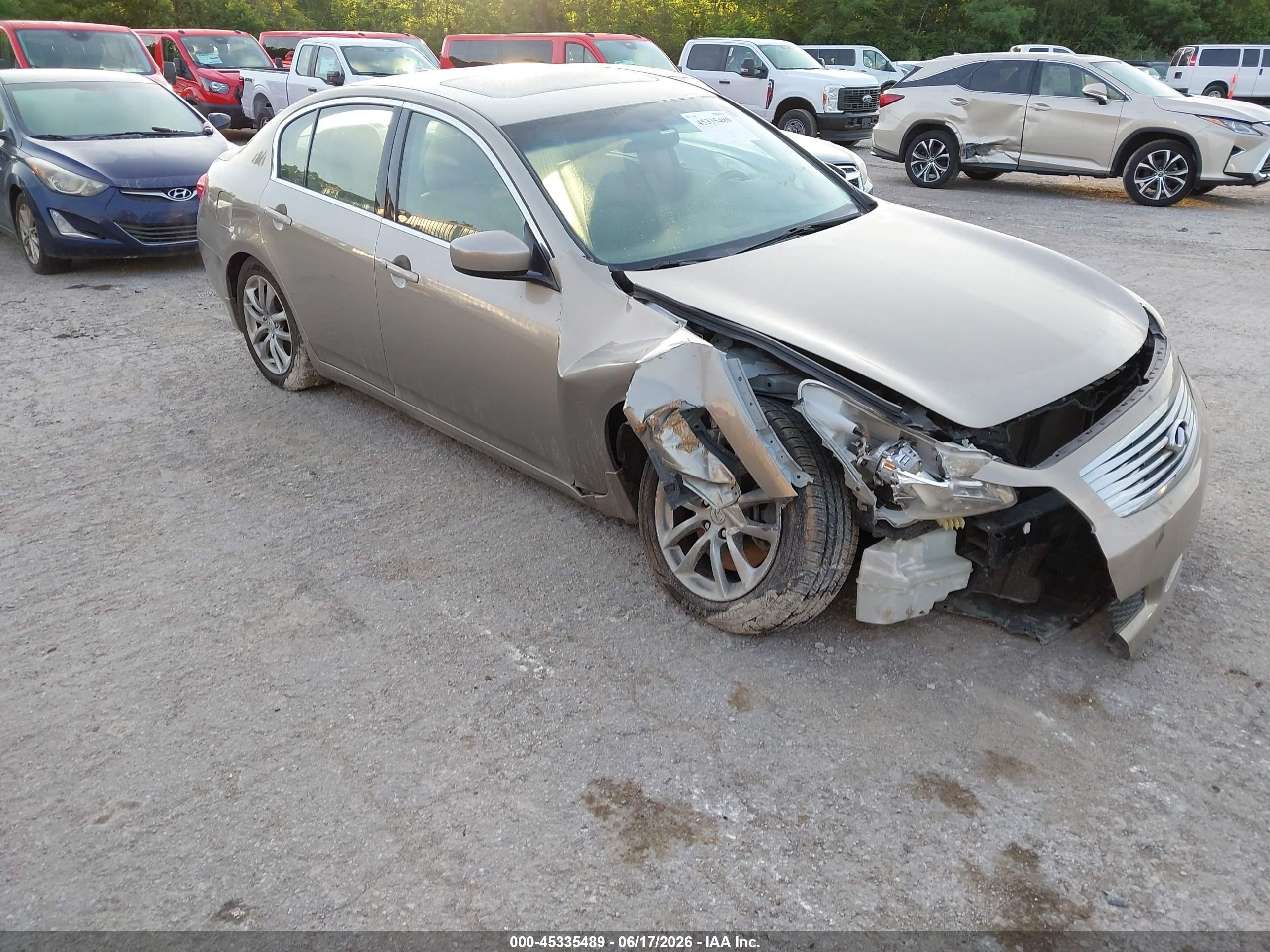 2009 Infiniti G37x   Gold vin: JNKCV61F59M357795