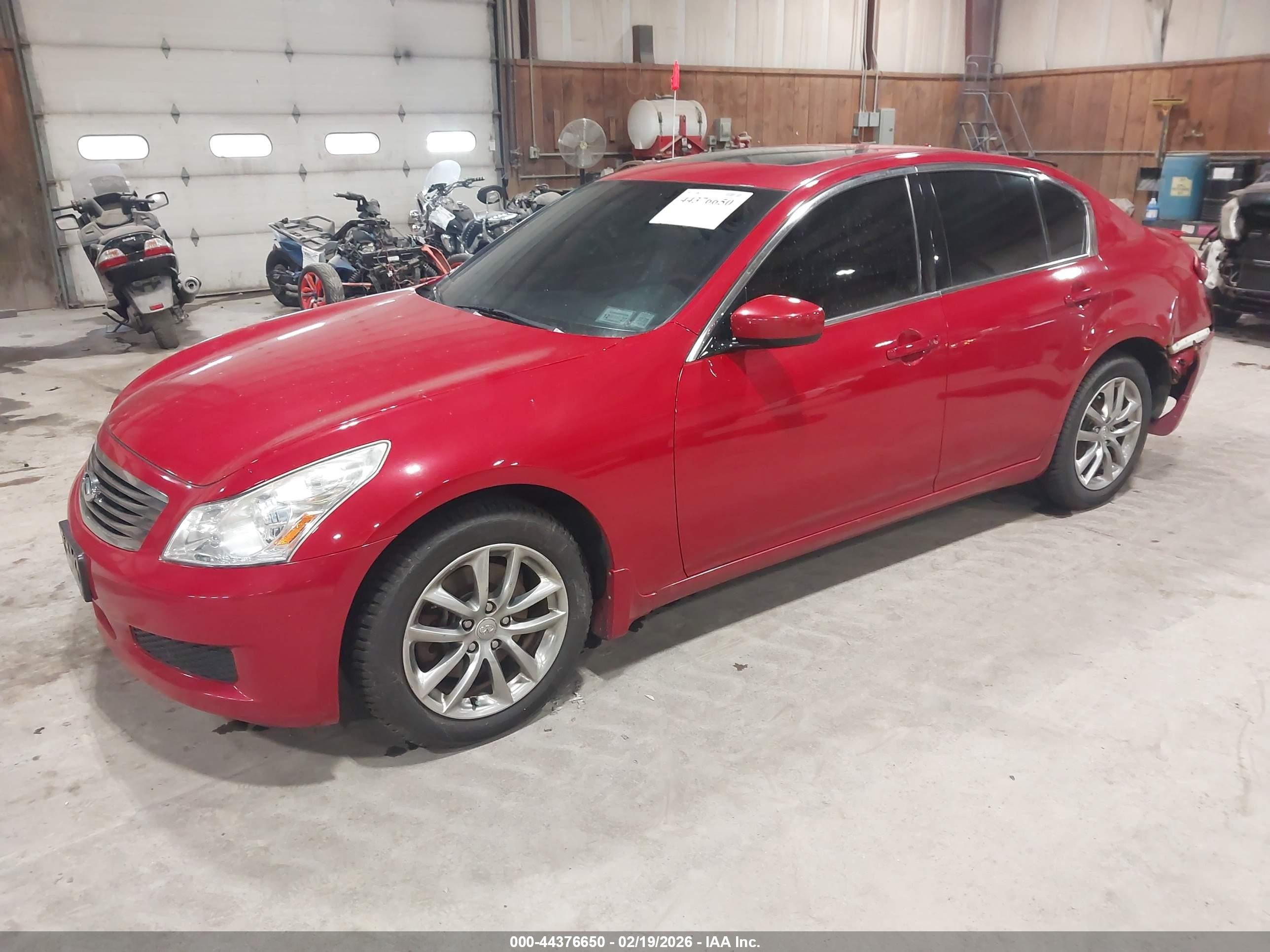 2009 Infiniti G37x   Red vin: JNKCV61F59M358350