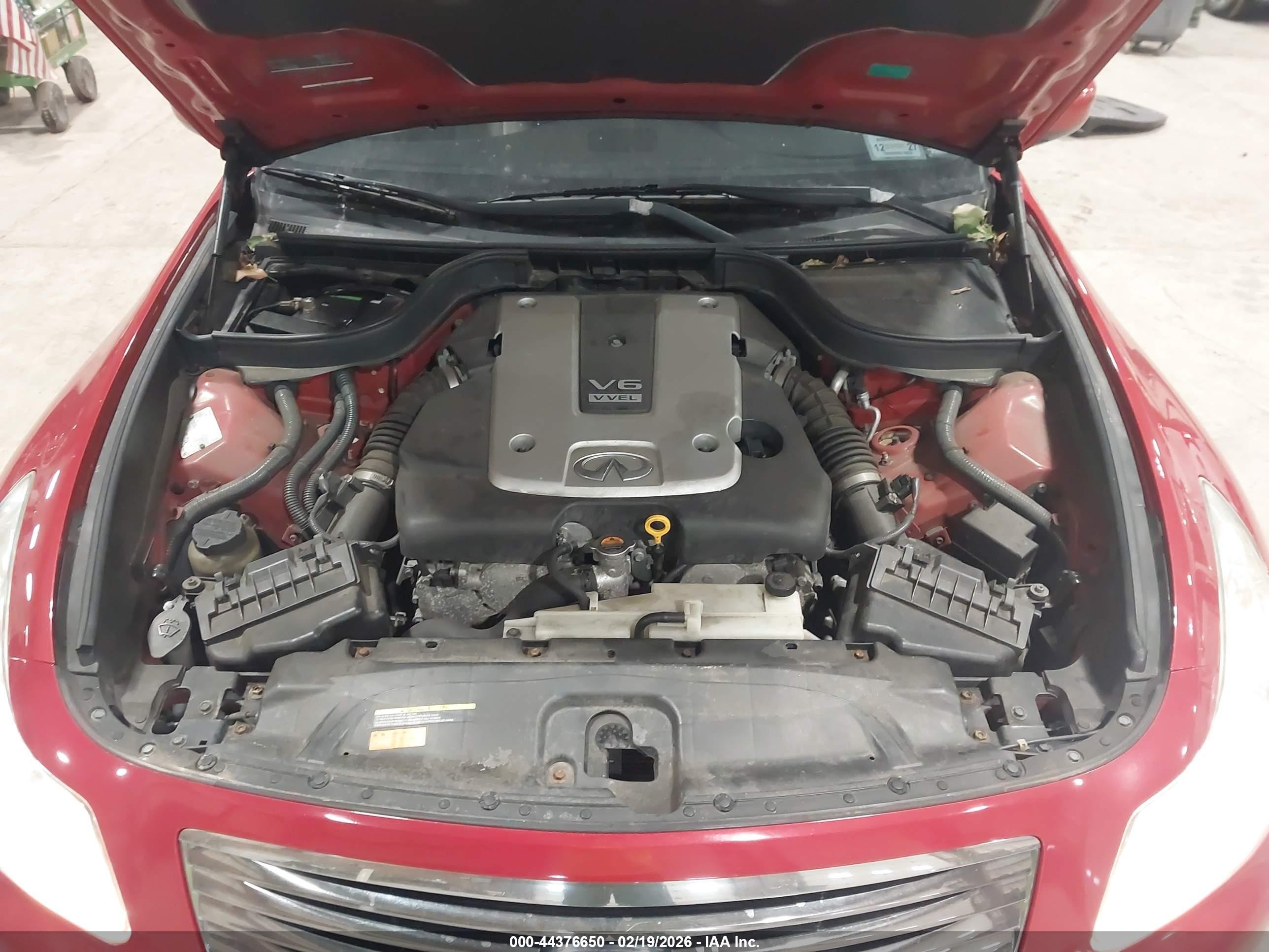 2009 Infiniti G37x   Red vin: JNKCV61F59M358350