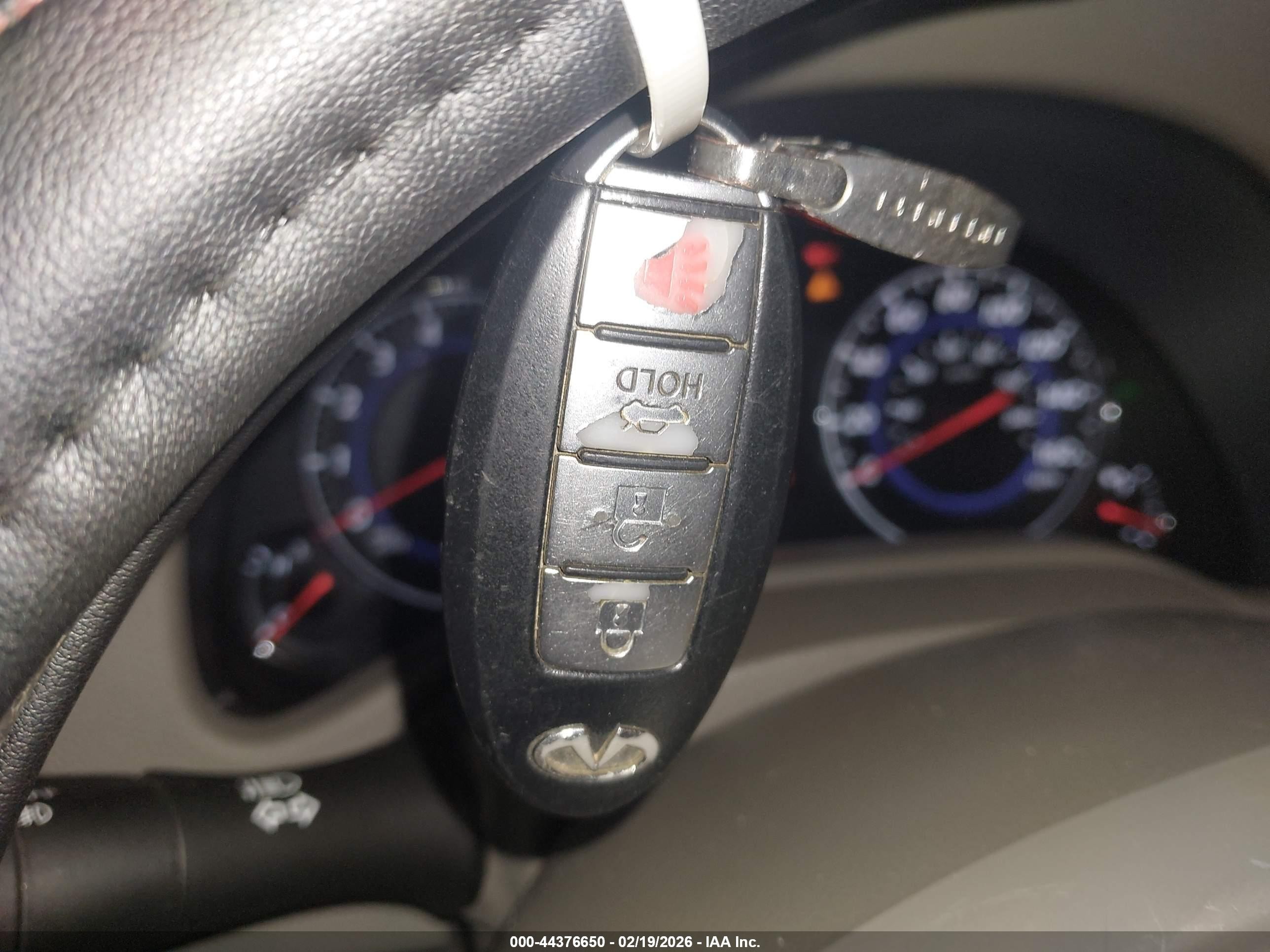 2009 Infiniti G37x   Red vin: JNKCV61F59M358350