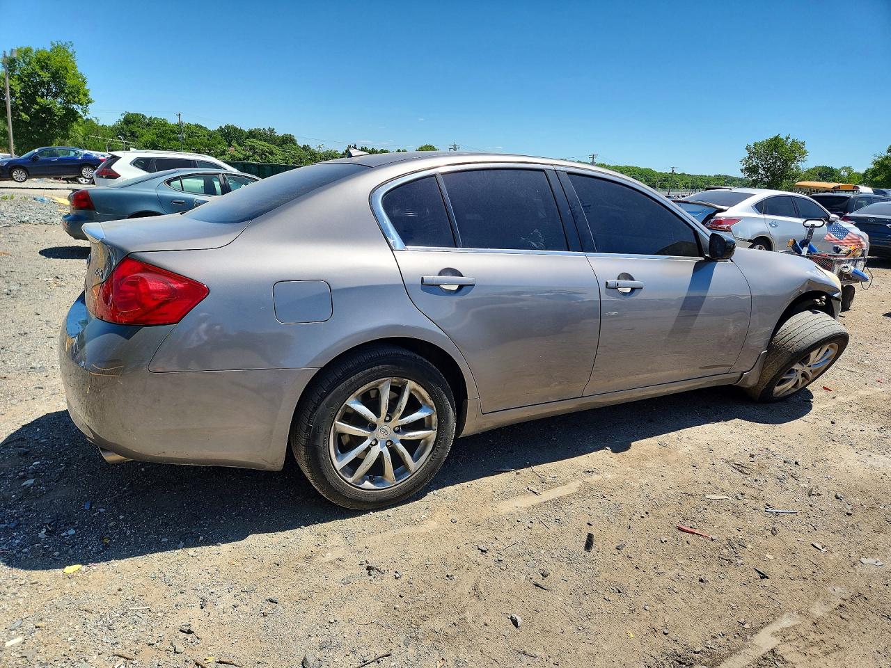 2009 Infiniti G37 Sedan X Серебряный vin: JNKCV61F69M350970