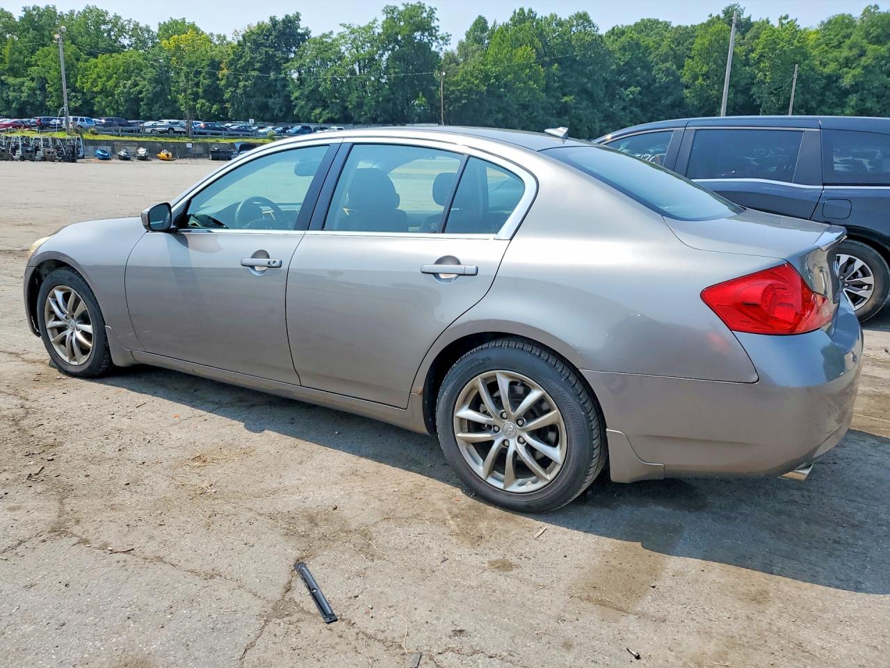2009 Infiniti G37 Sedan X Gray vin: JNKCV61F69M355800