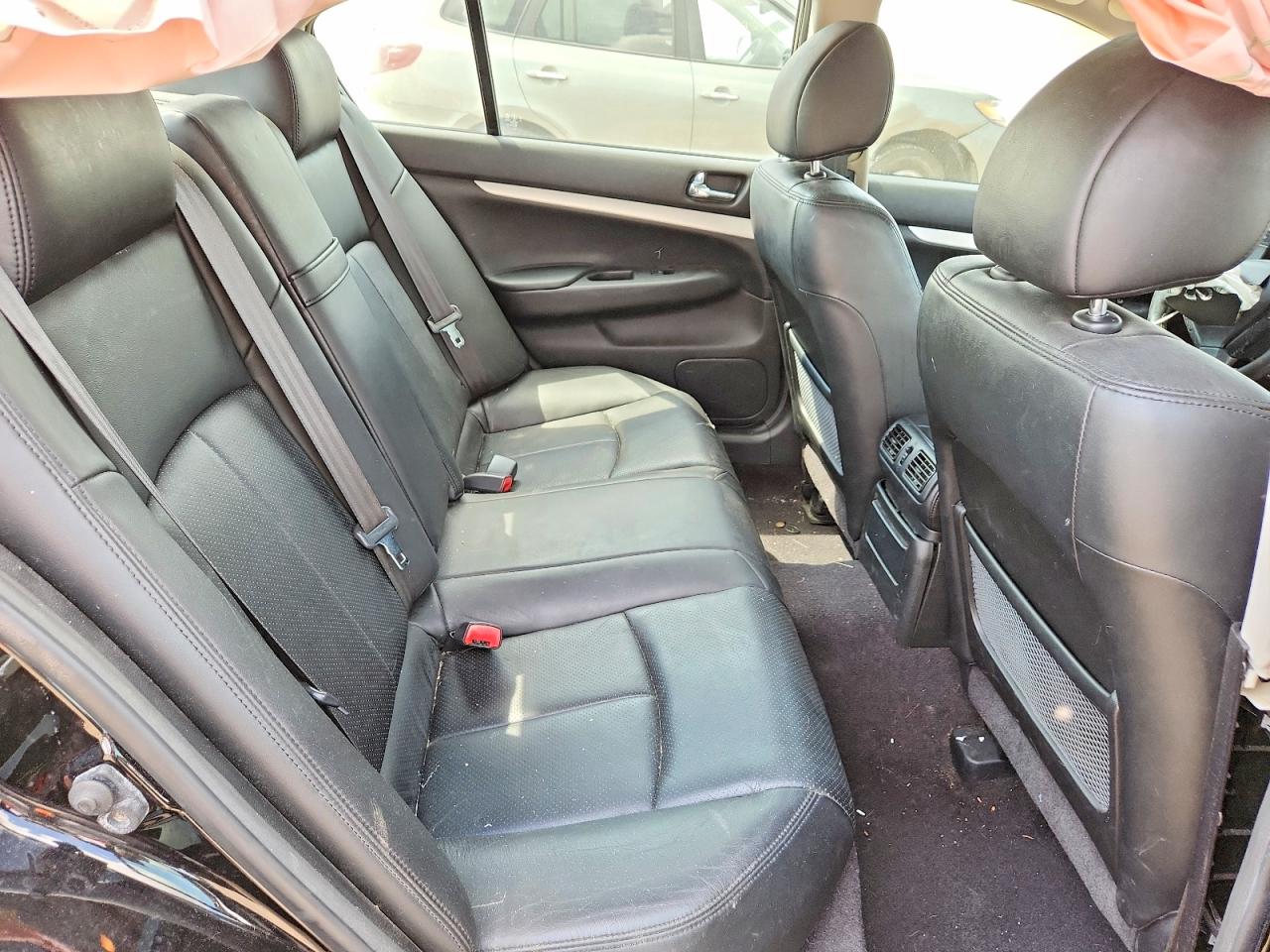 2009 Infiniti G37 Sedan X Black vin: JNKCV61F69M365520