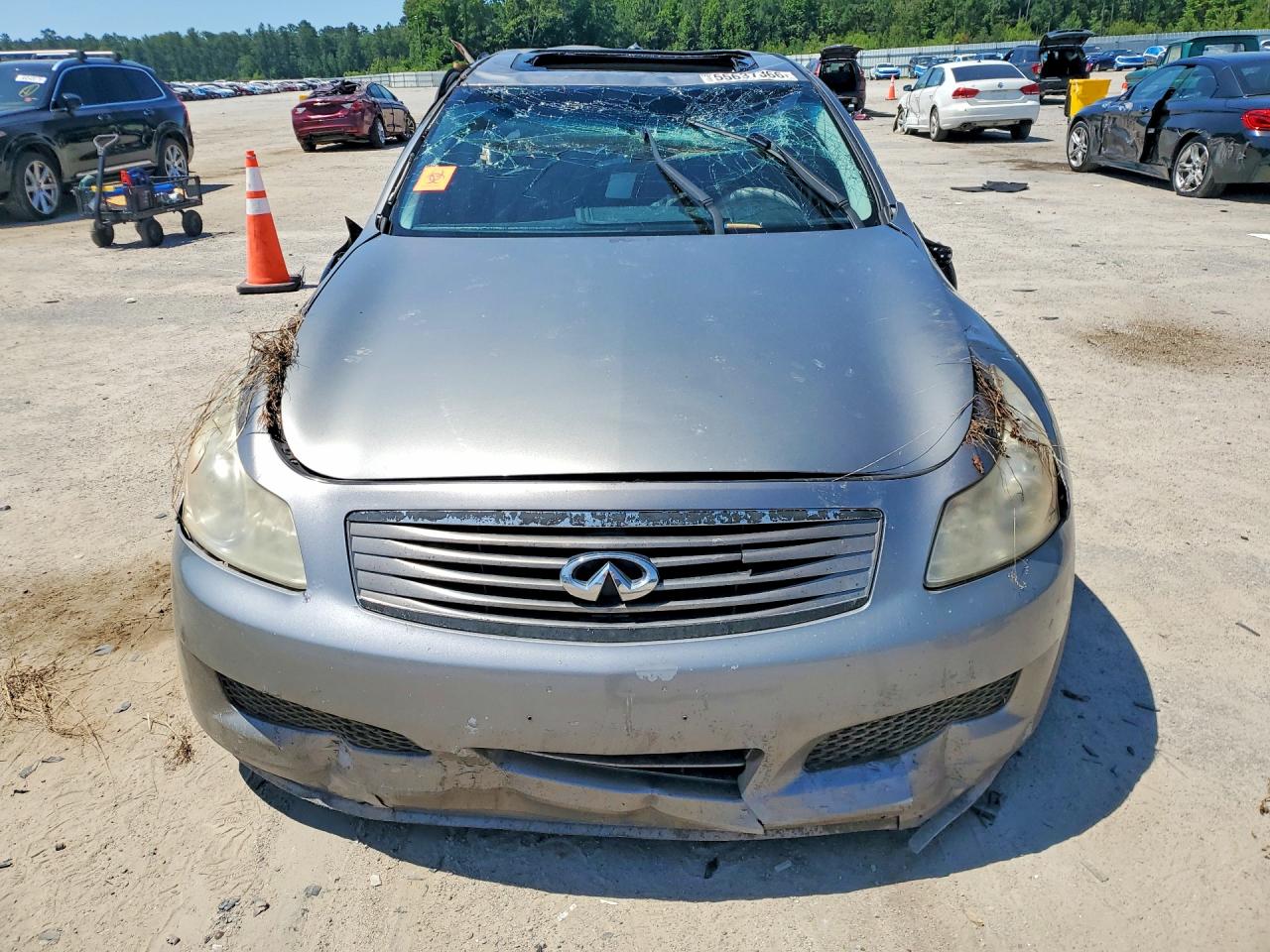 2009 Infiniti G37 Sedan X Tan vin: JNKCV61F79M352369