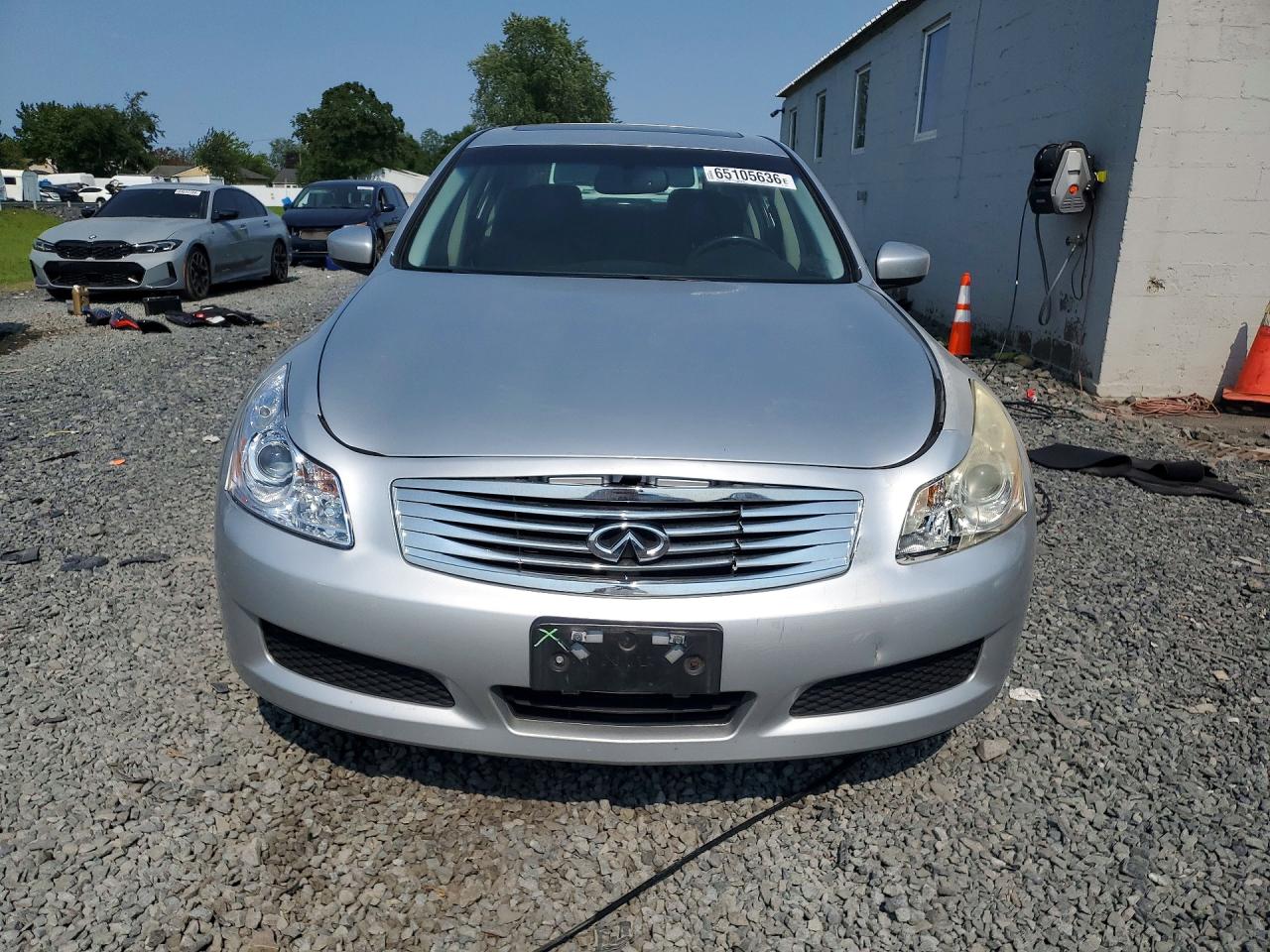 2009 Infiniti G37 Sedan X Silver vin: JNKCV61F79M356826