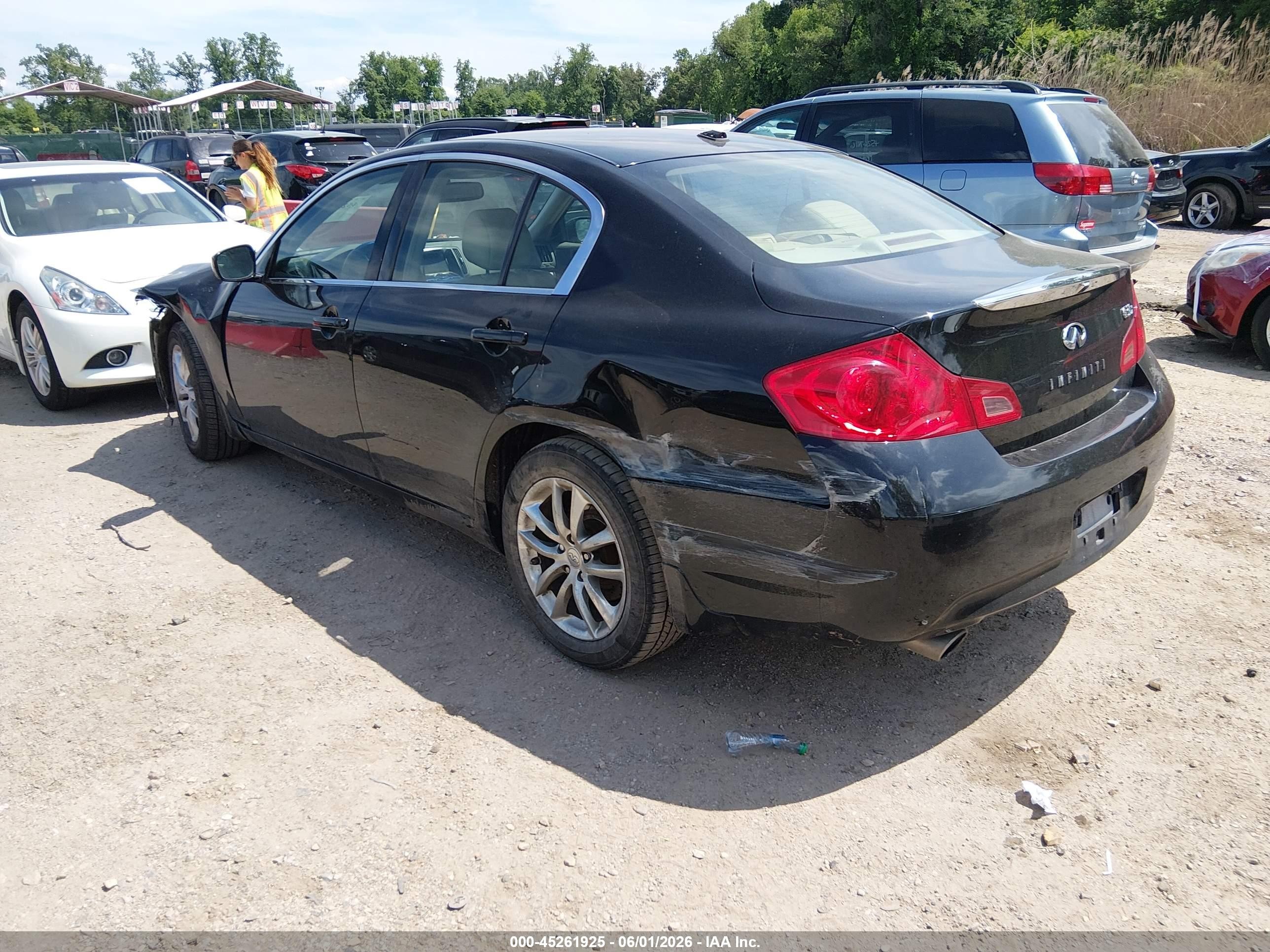 2009 Infiniti G37x   Black vin: JNKCV61F79M358172
