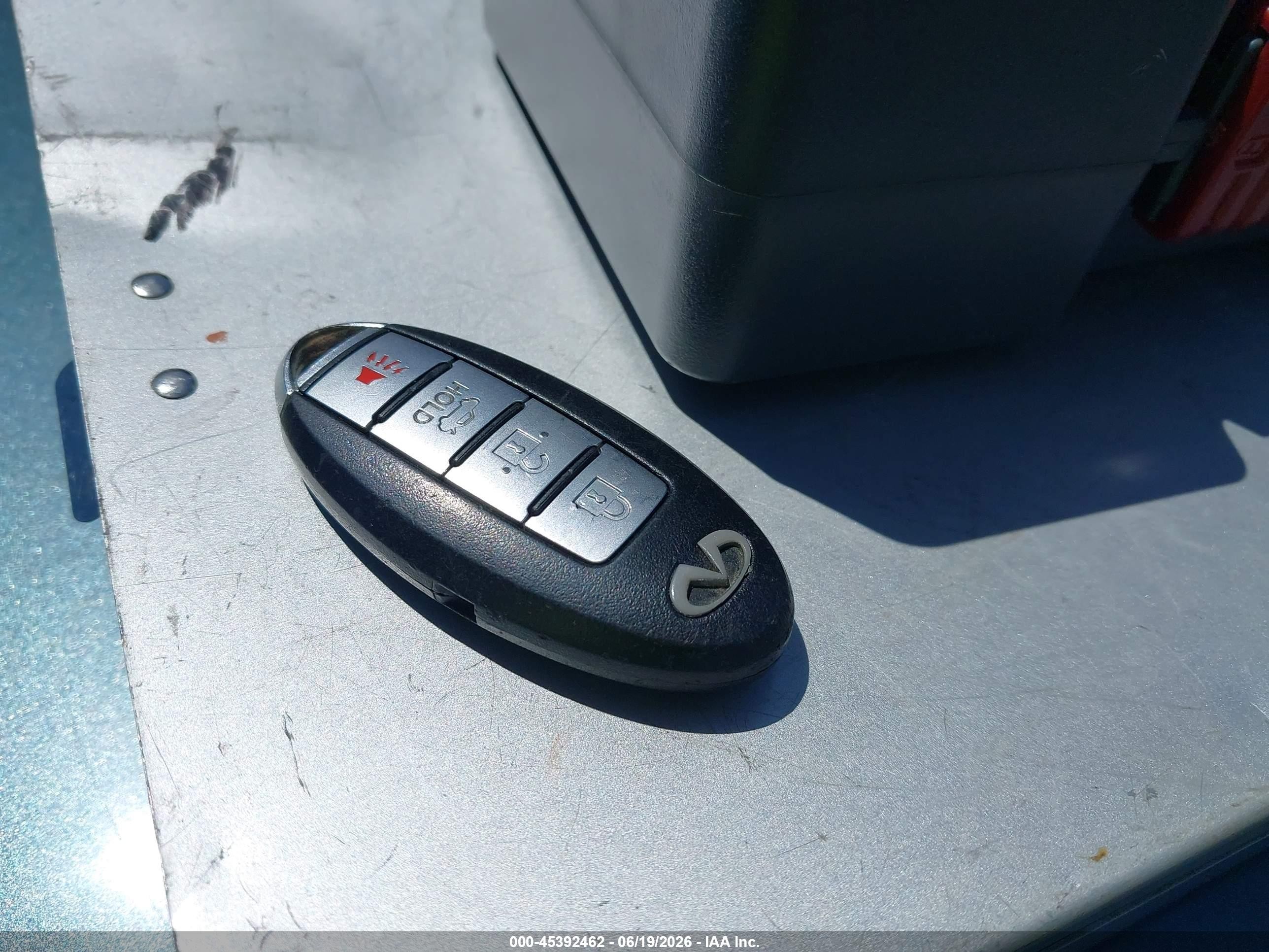 2009 Infiniti G37x   Серебряный vin: JNKCV61F79M360763