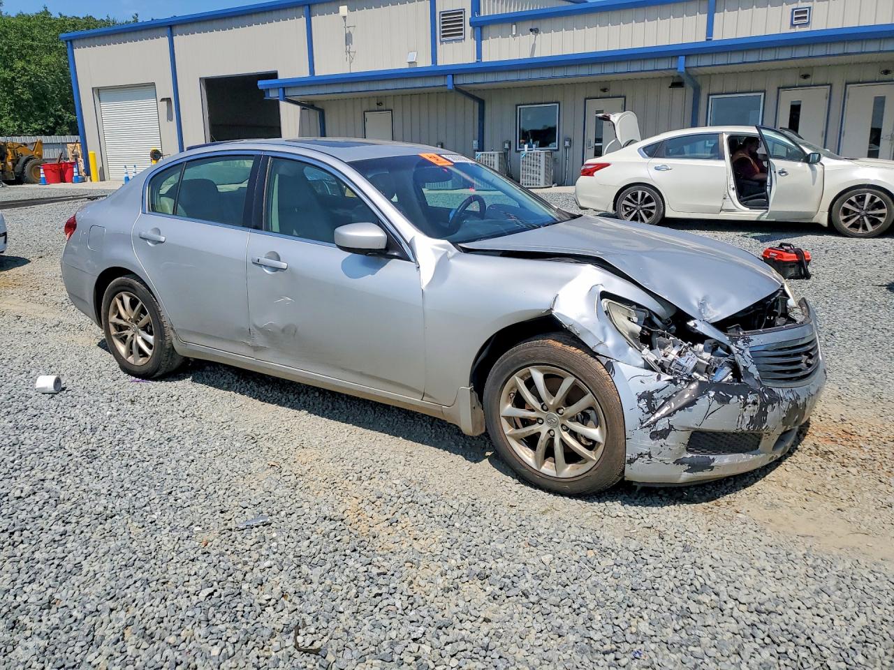 2009 Infiniti G37 Sedan X Silver vin: JNKCV61F79M364778