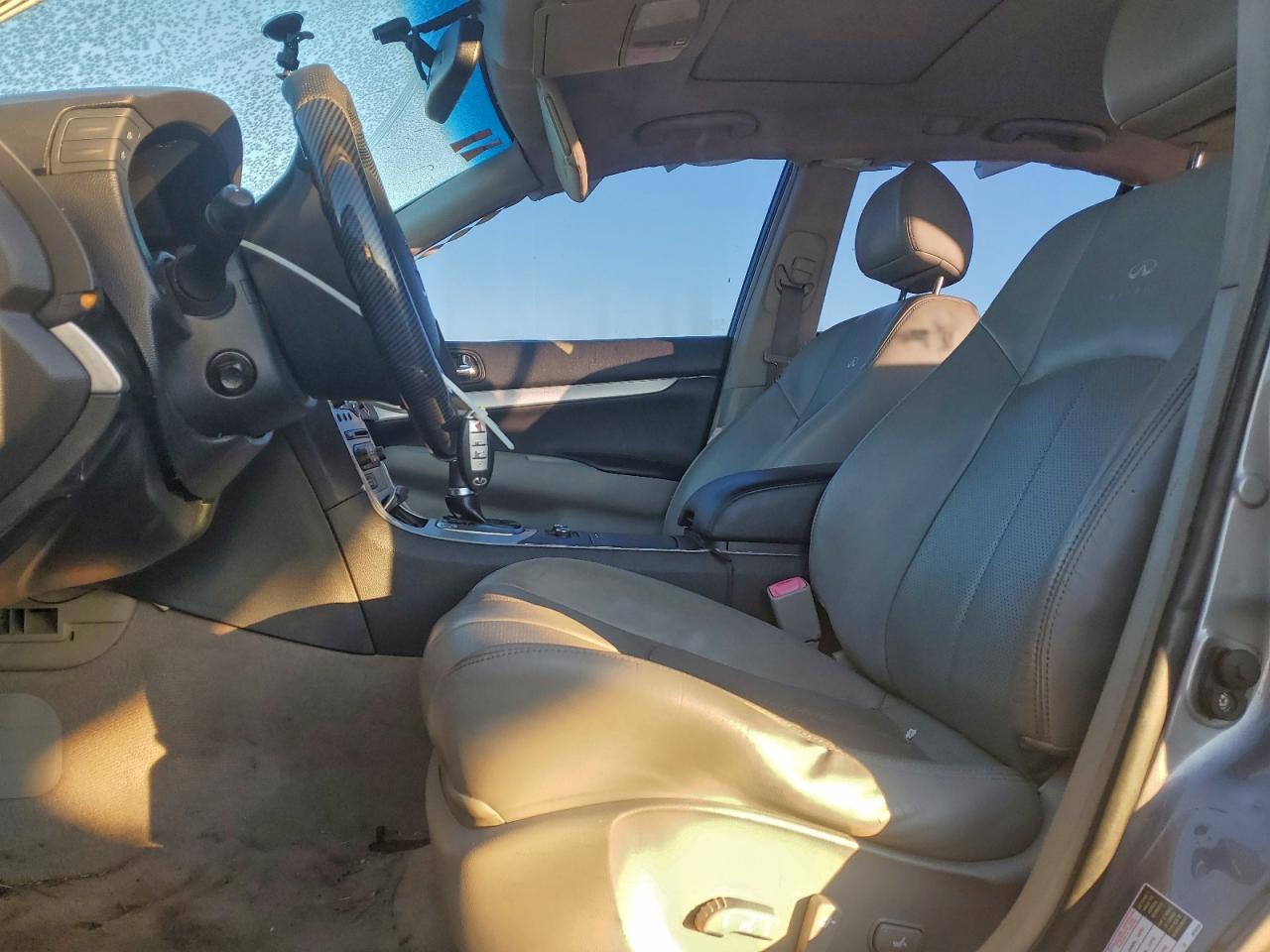 2009 Infiniti G37 Silver vin: JNKCV61F89M051397