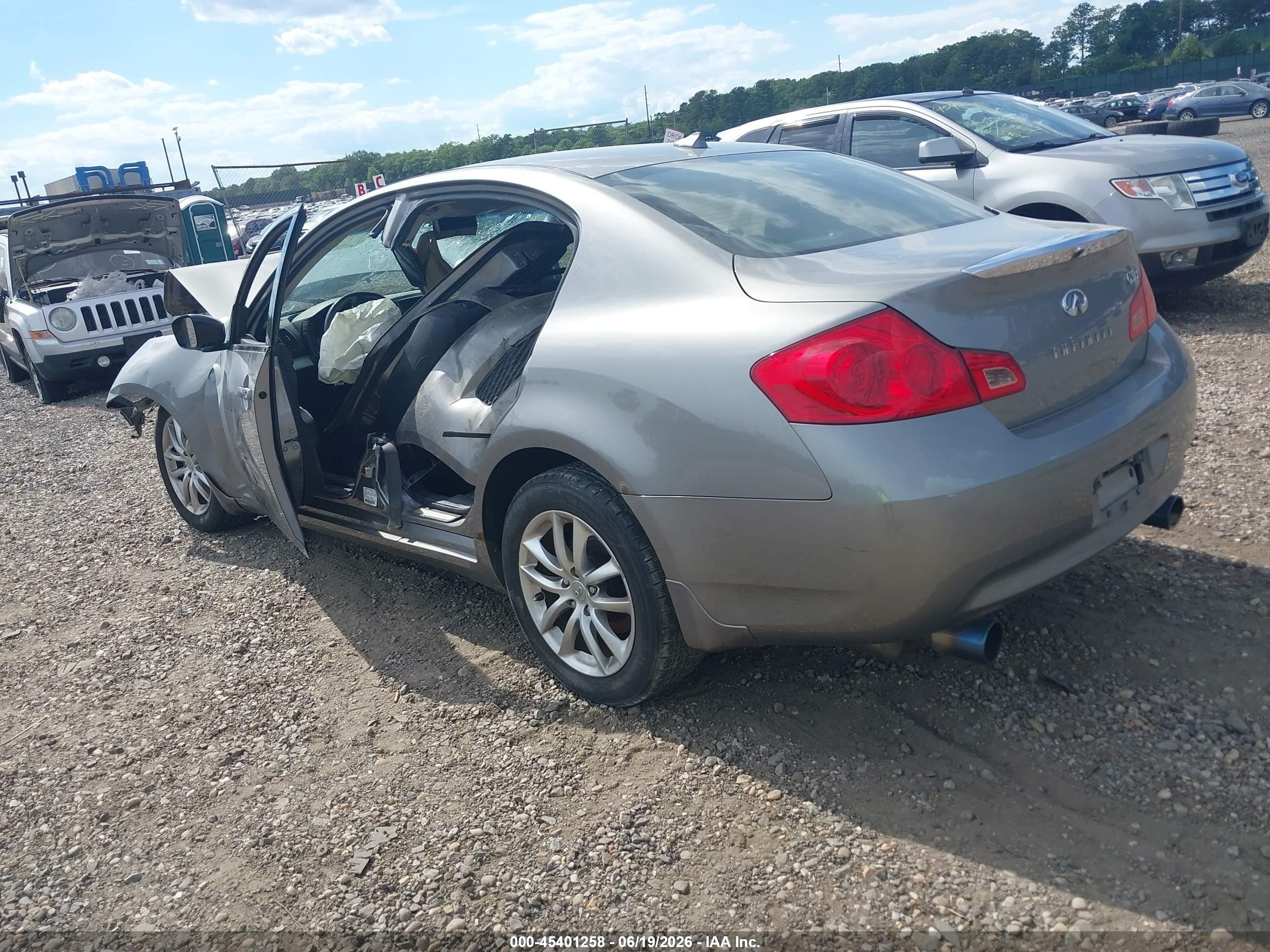 2009 Infiniti G37x   Бежевый vin: JNKCV61F89M362604