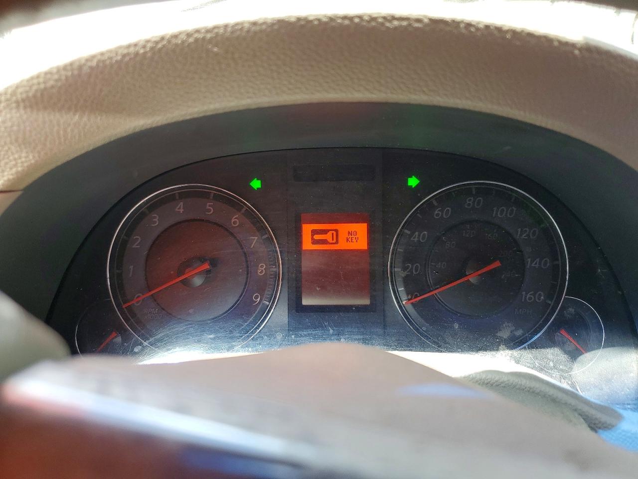 2009 Infiniti G37 Sedan X Серебряный vin: JNKCV61F89M364403