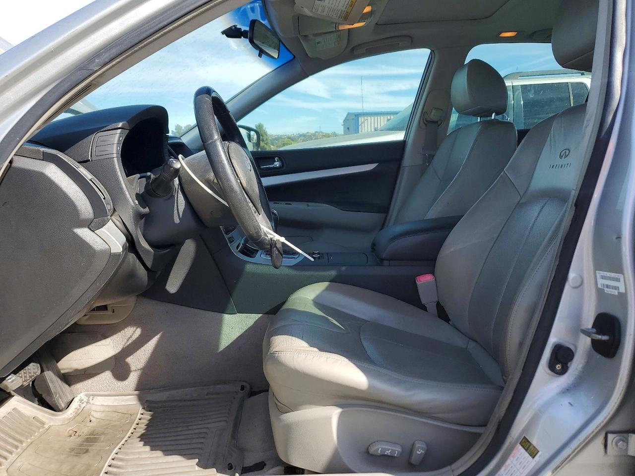 2009 Infiniti G37 Sedan X Silver vin: JNKCV61F99M050856