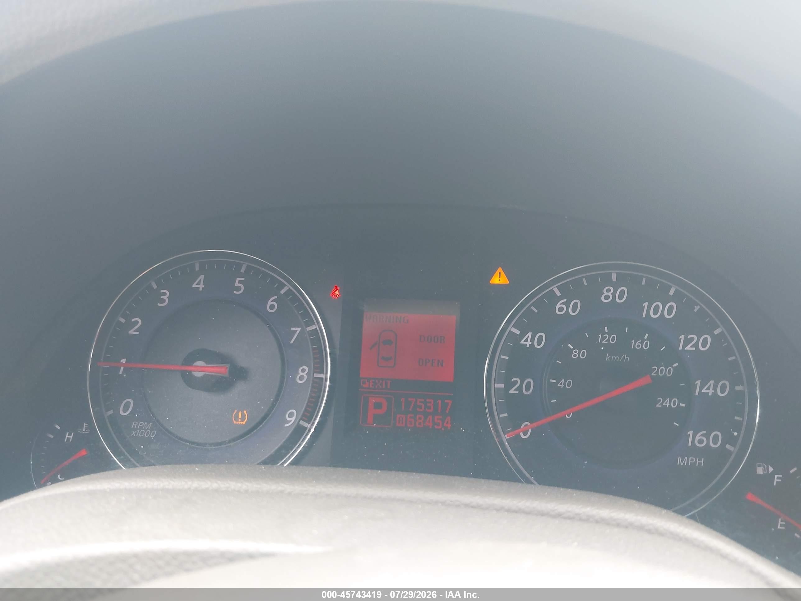 2009 Infiniti G37x   Белый vin: JNKCV61F99M355581