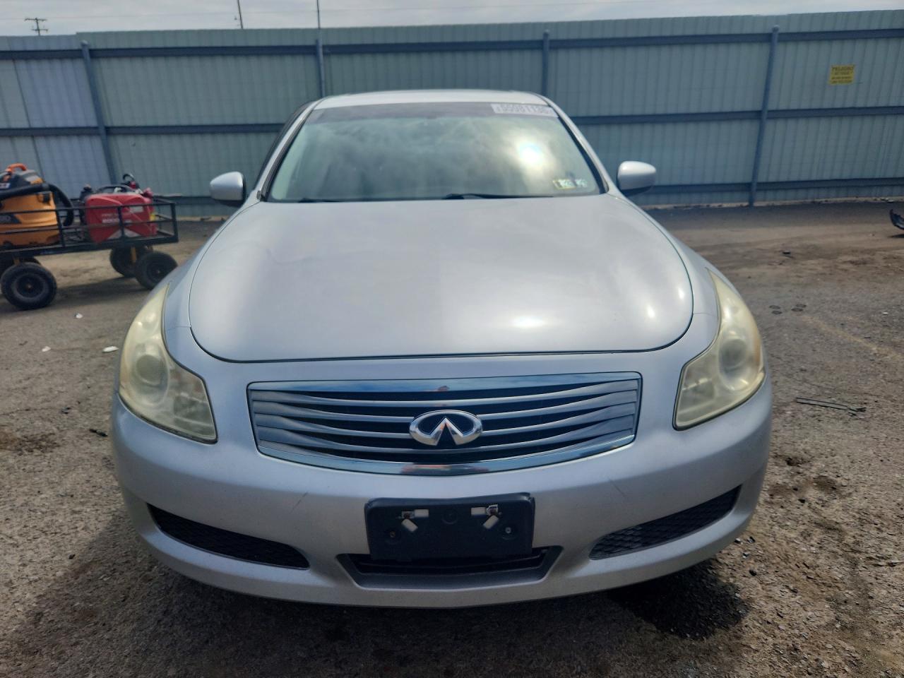 2009 Infiniti G37 Sedan X Silver vin: JNKCV61F99M357105
