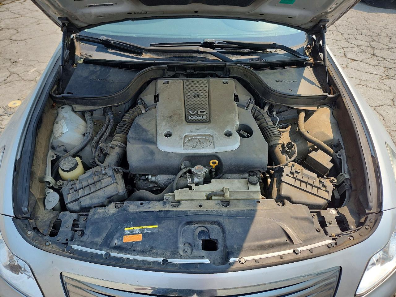 2009 Infiniti G37 Sedan X Silver vin: JNKCV61F99M361784
