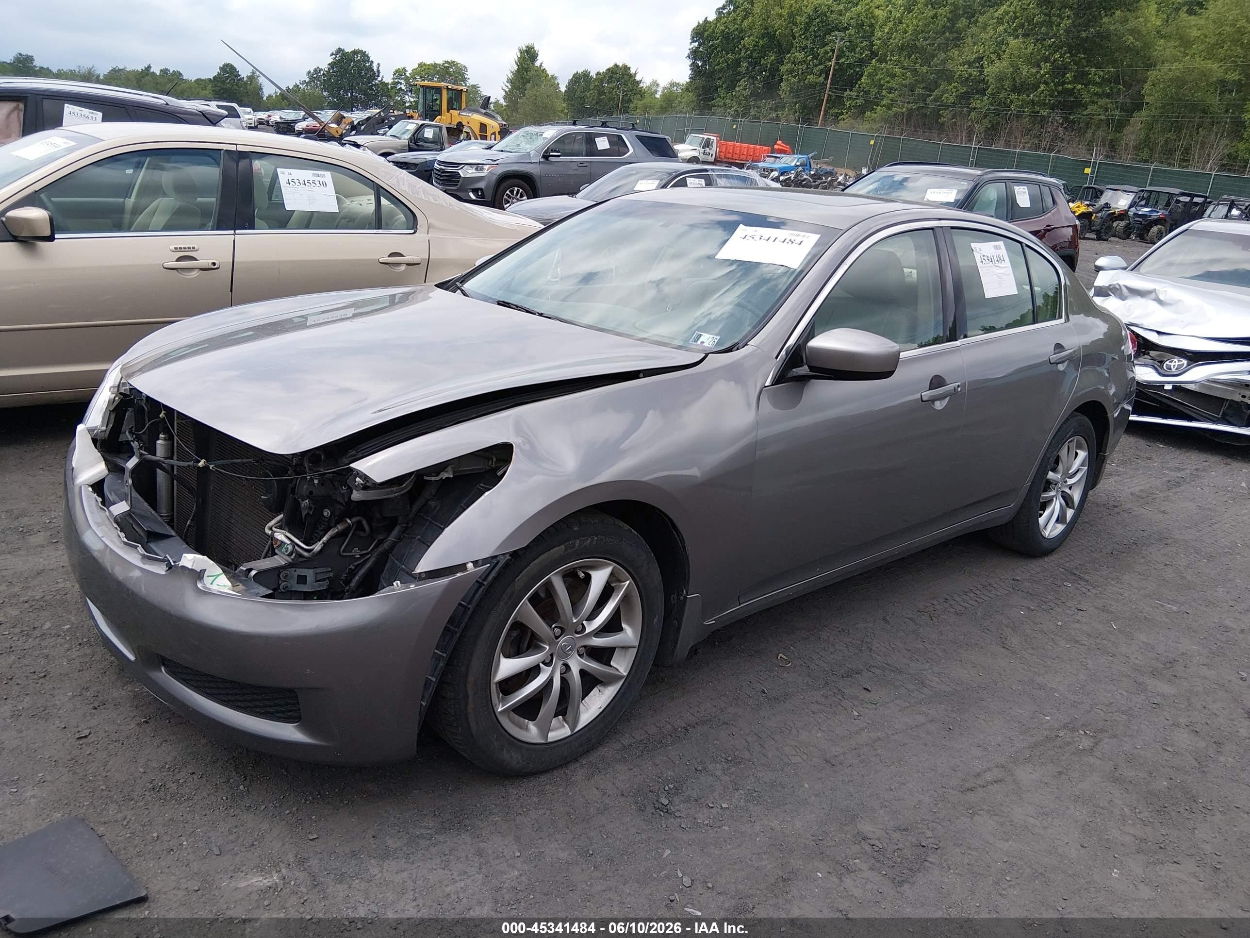 2009 Infiniti G37x   Silver vin: JNKCV61F99M361851