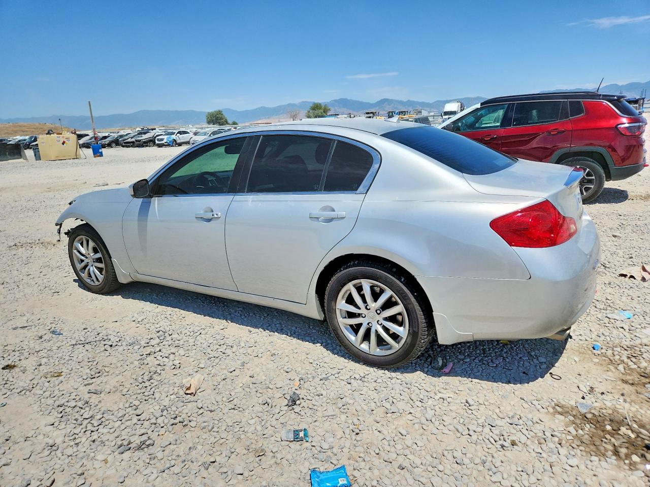 2009 Infiniti G37 Sedan X Silver vin: JNKCV61FX9M052972