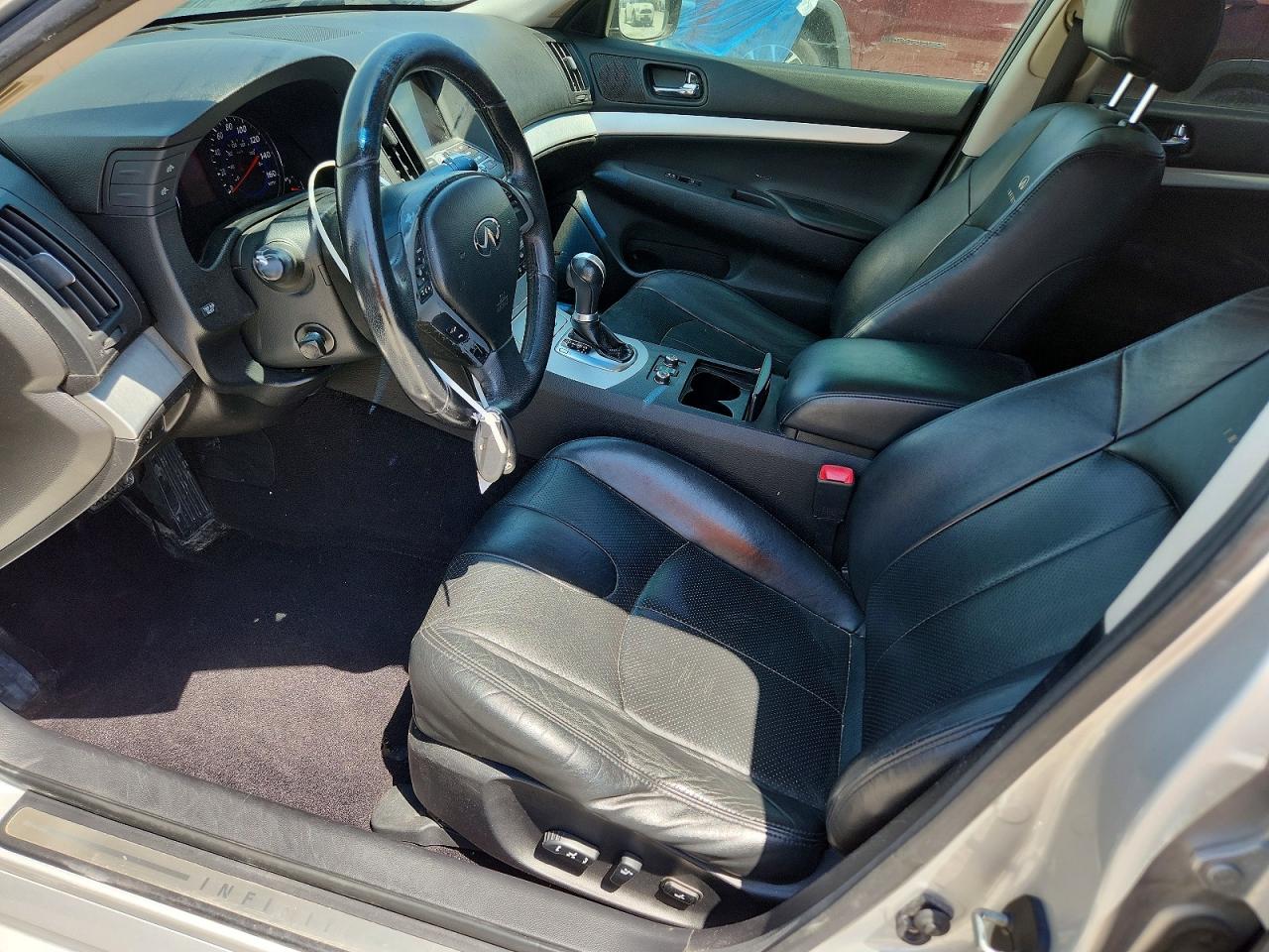 2009 Infiniti G37 Sedan X Silver vin: JNKCV61FX9M052972