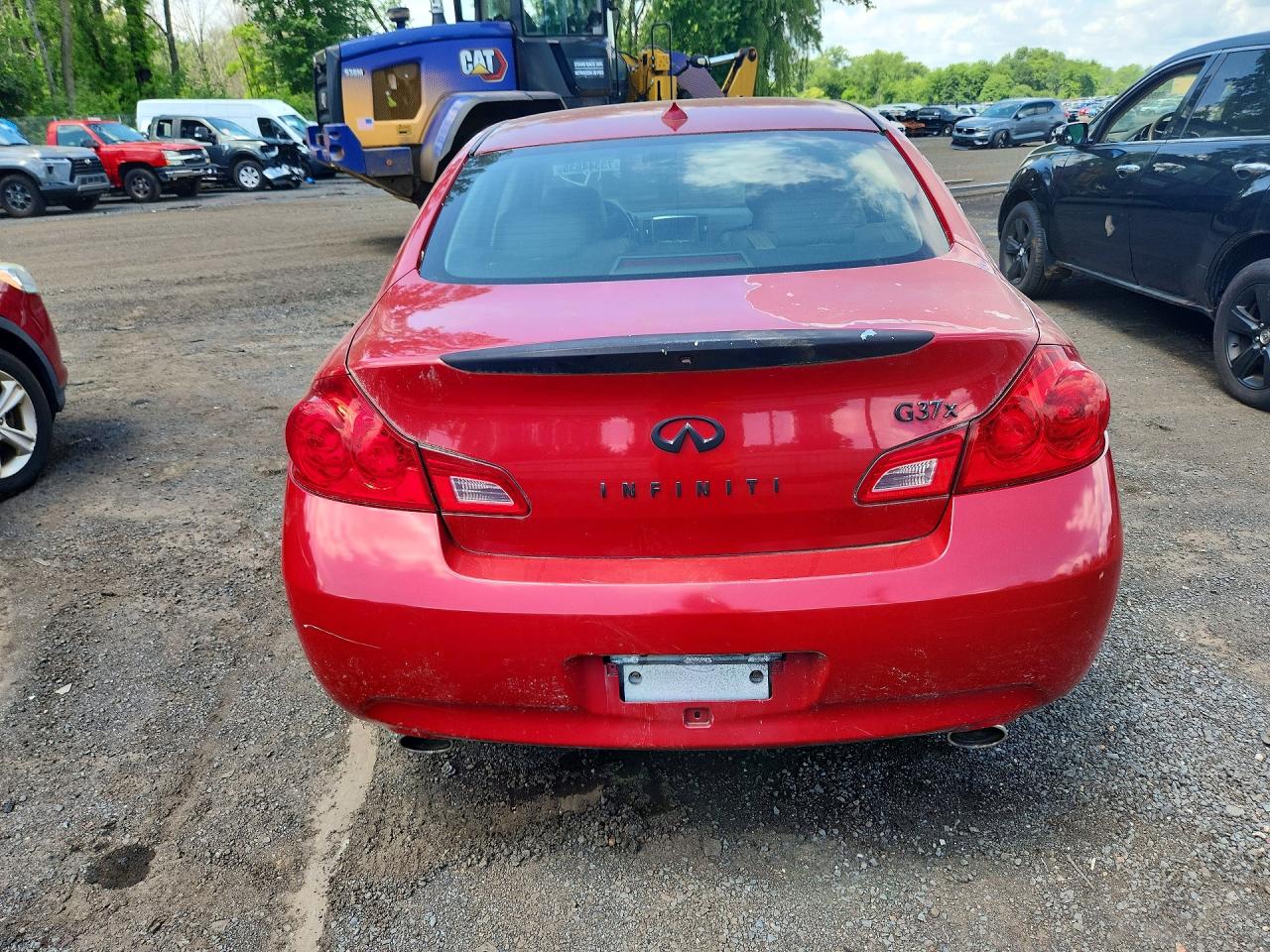 2009 Infiniti G37 Sedan X Red vin: JNKCV61FX9M352009
