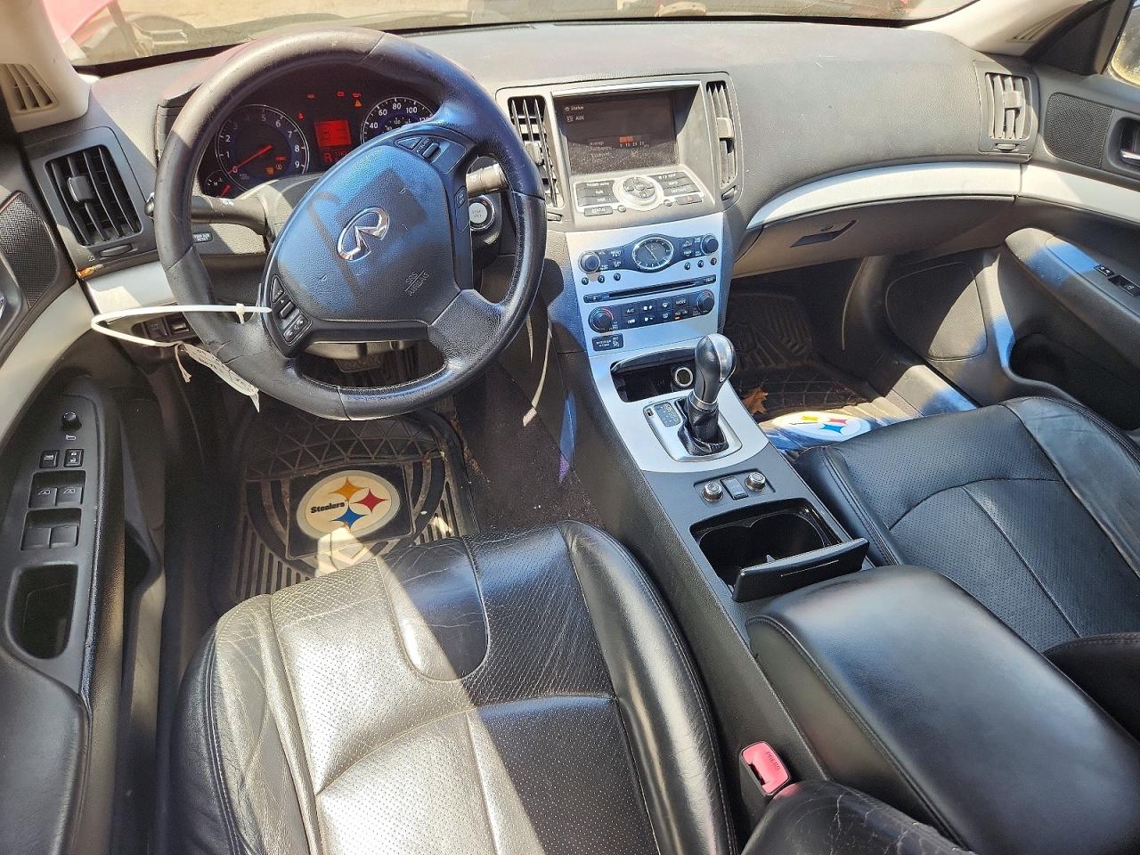 2009 Infiniti G37 Sedan X Red vin: JNKCV61FX9M352009