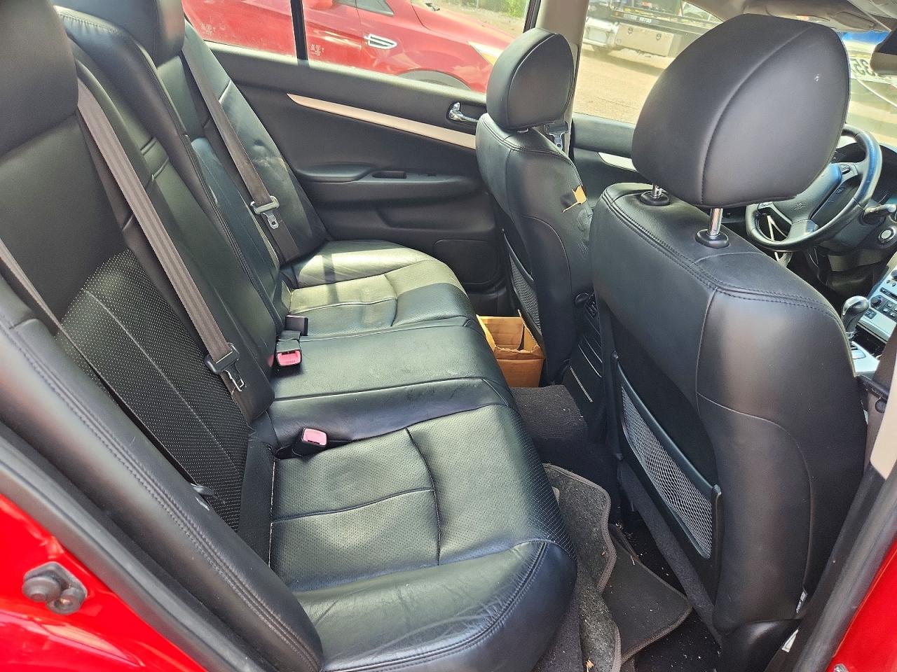 2009 Infiniti G37 Sedan X Red vin: JNKCV61FX9M352009
